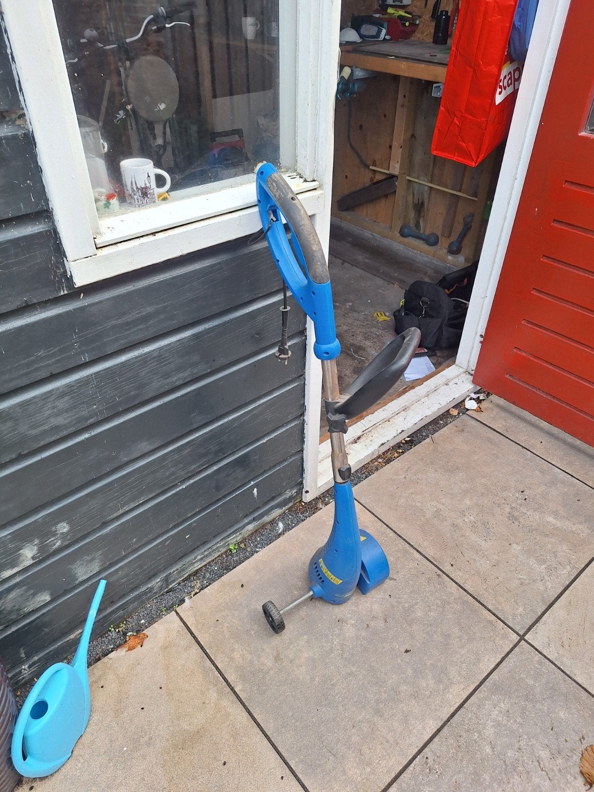 Kinzo Weed Sweeper Onkruidverwijderaar voor Tegels, Tuin en Terras, Ophalen of Verzenden, Gebruikt, Kinzo