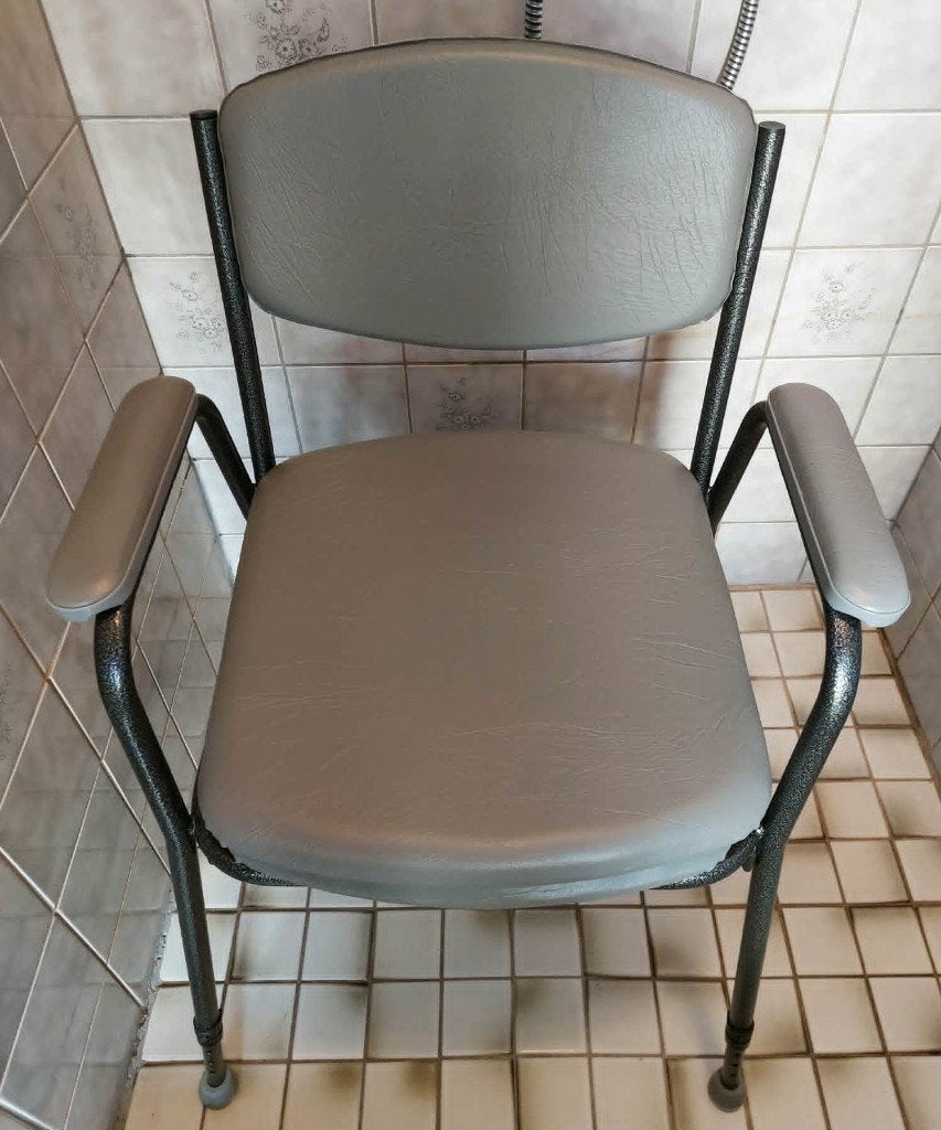 Toiletstoel/Postoel met verstelbare poten, Diversen, Ophalen, Gebruikt