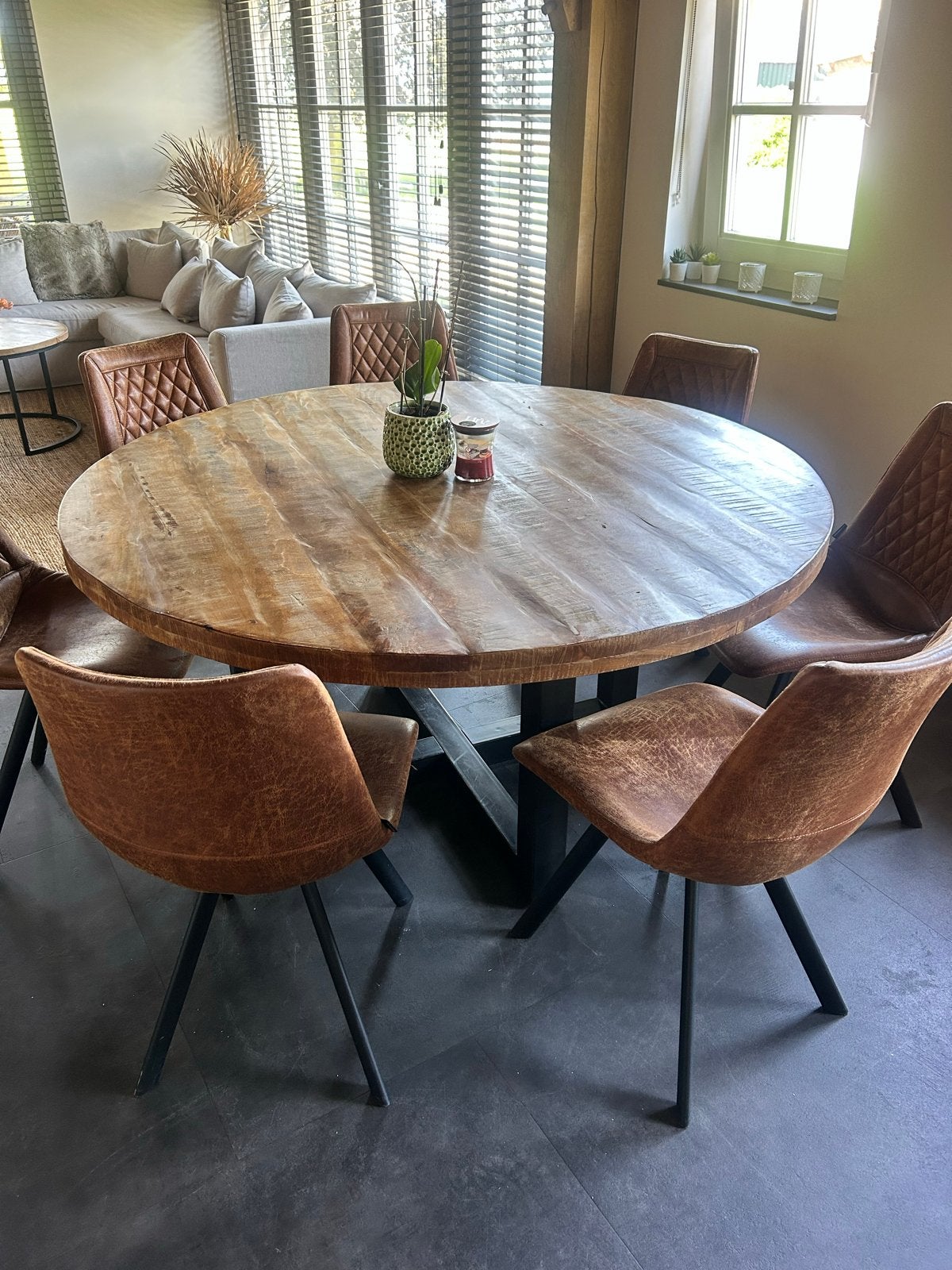 Ronde mangohouten eettafel met 6 stoelen, Huis en Inrichting, Tafels | Eettafels, Ophalen, 100 tot 150 cm, Rond, Zo goed als nieuw