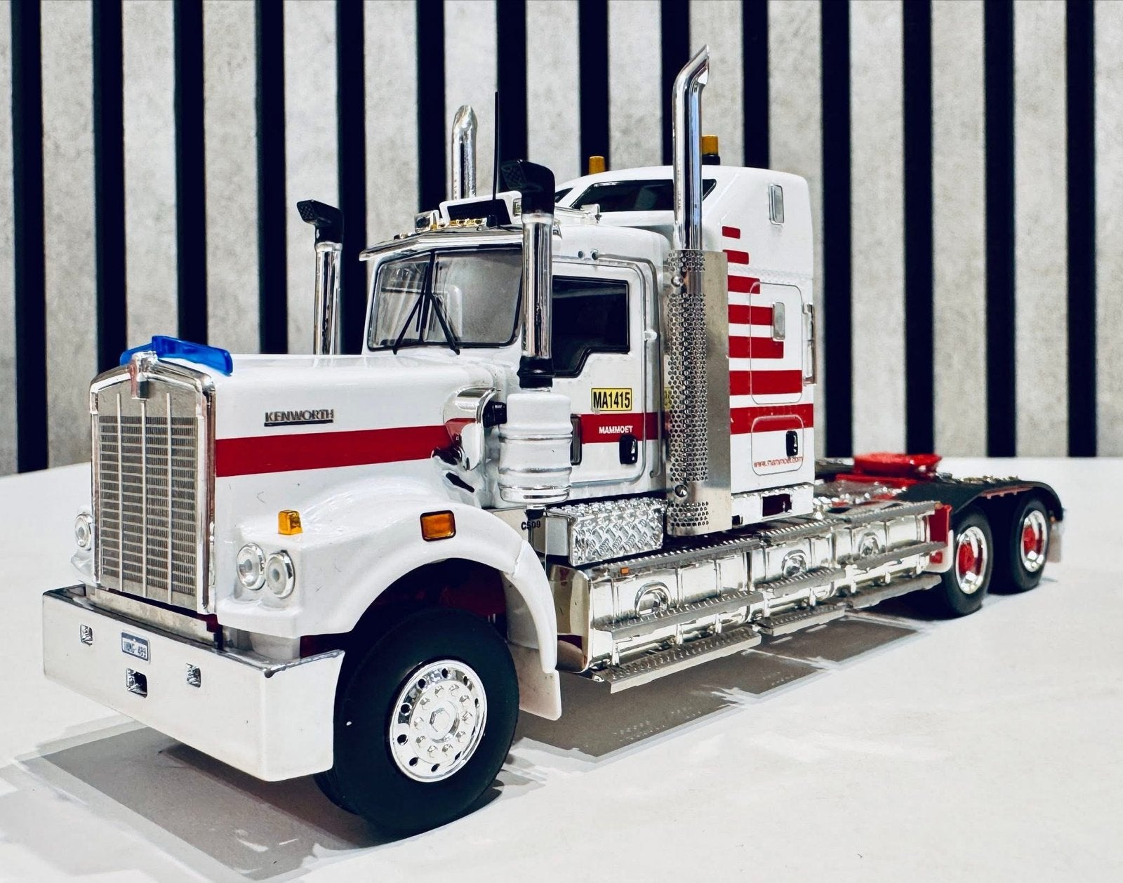 Mammoet Kenworth C509 Schaalmodel 1:50, Verzenden, Zo goed als nieuw, Bus of Vrachtwagen, Overige merken