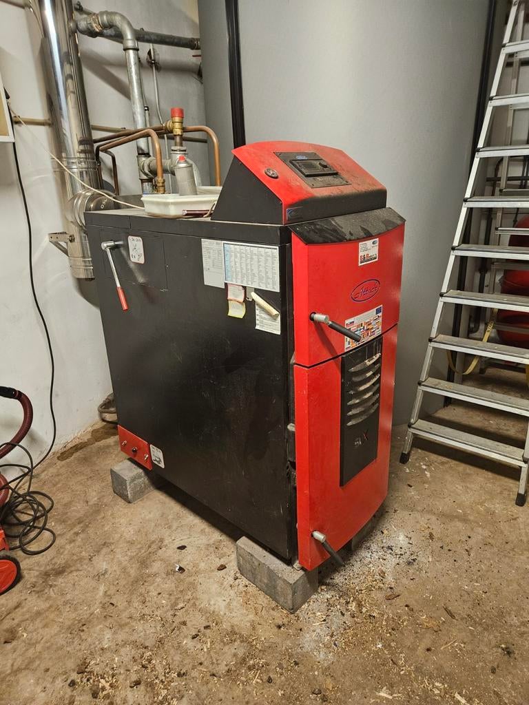 Complete Attack houtvergasser installatie + extra buffervat, Ophalen, Hout, Houtkachel
