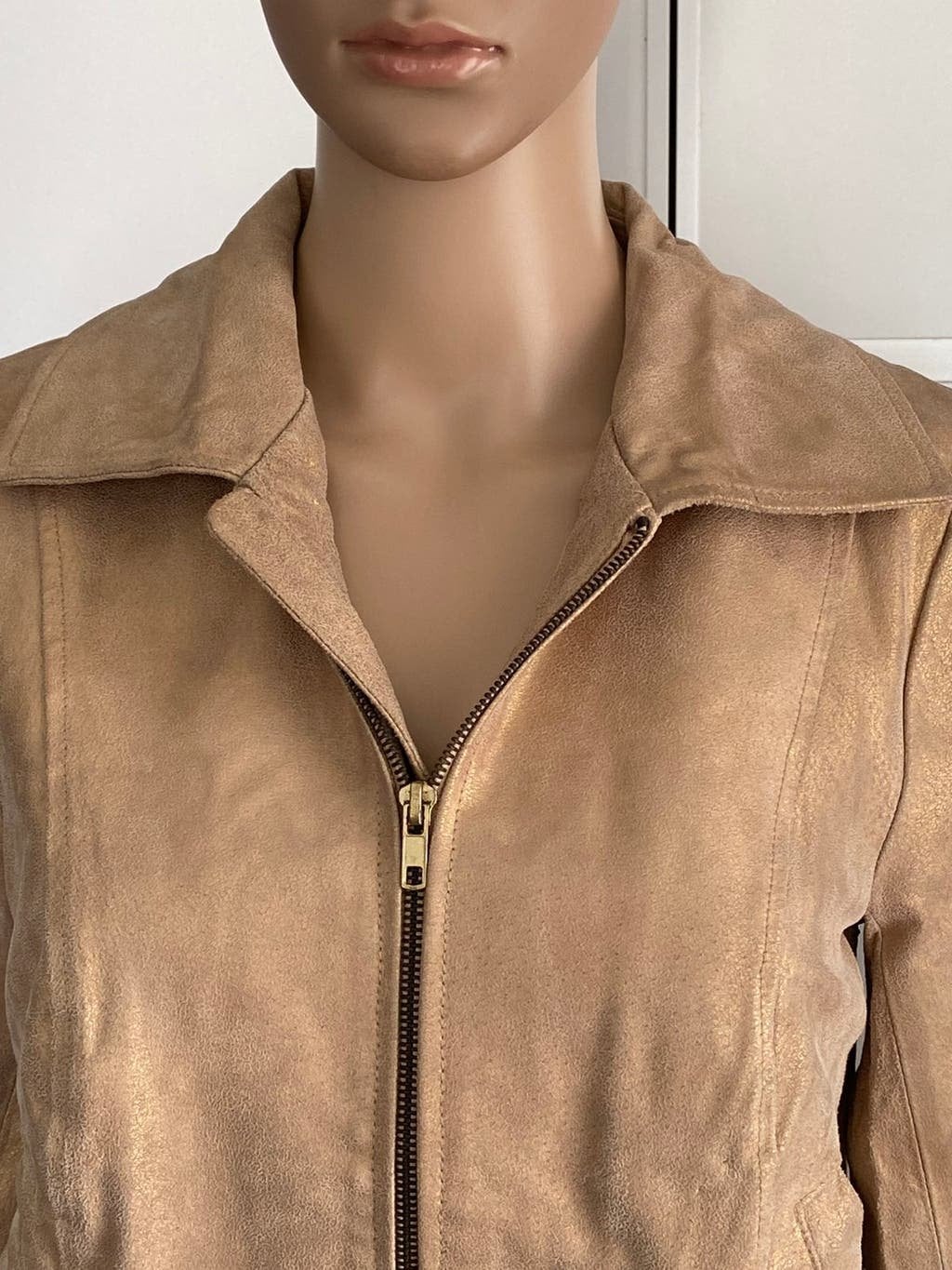 E142 Vero Moda mt. M=38 echt leren jasje beige/goud jack, Kleding | Dames, Maat 38/40 (M), Vero Moda, Beige, Ophalen of Verzenden