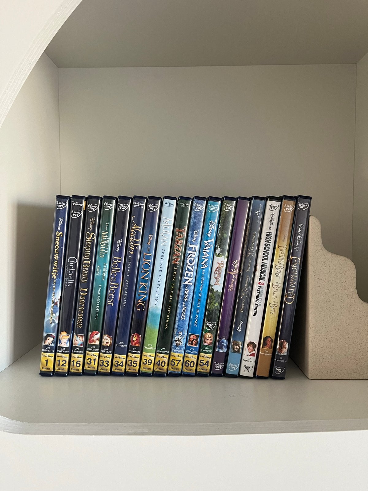 Grote collectie Disney films op DVD, Animatie, Alle leeftijden, Nederlands, Zo goed als nieuw
