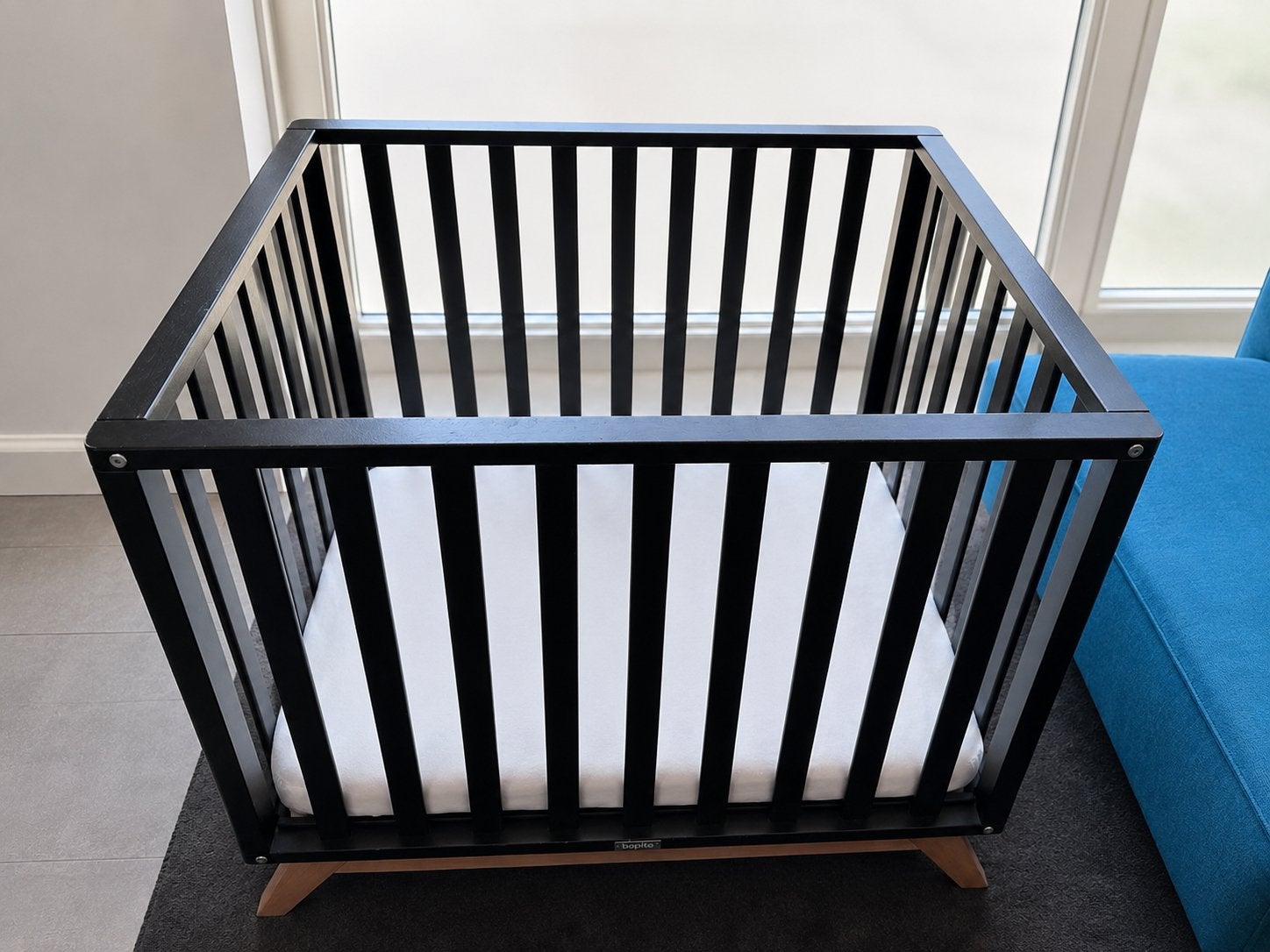 Bopita Box Lynn - mat zwart inclusief dik matras en 4 hoezen, Ophalen, Gebruikt, Rechthoekig, In hoogte verstelbaar