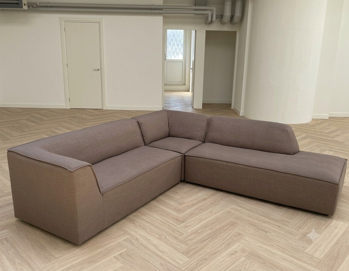 Gelderland 6905 | Hoekbank | Bruin opnieuw bekleed