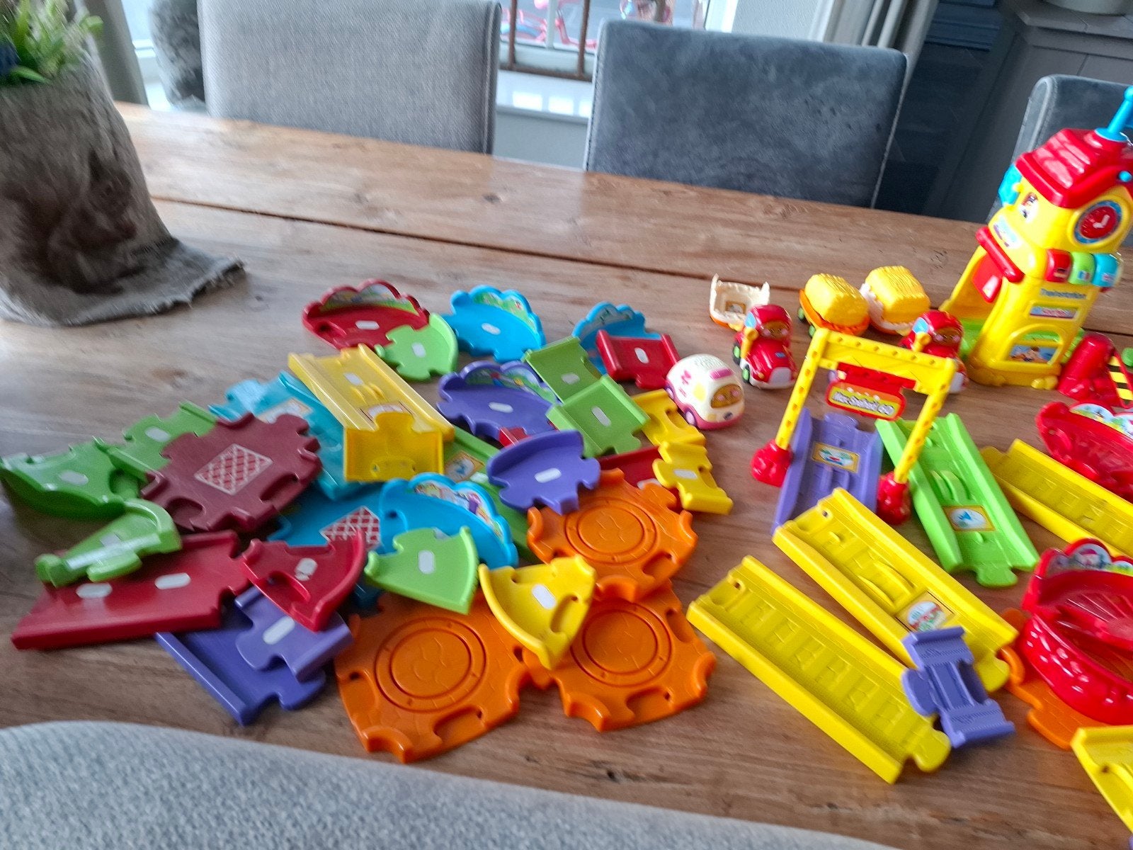 toetoet auto's en baan, Ophalen, Gebruikt