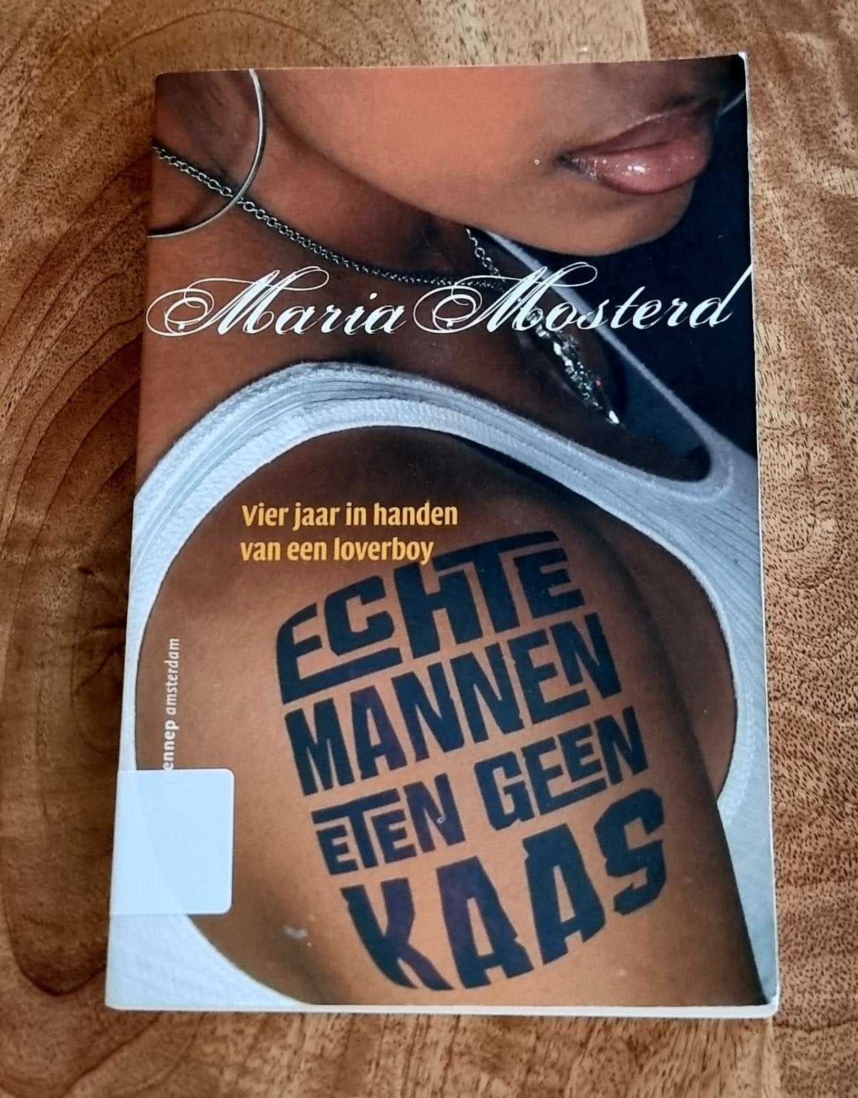 Echte mannen eten geen kaas" boek, Ophalen of Verzenden