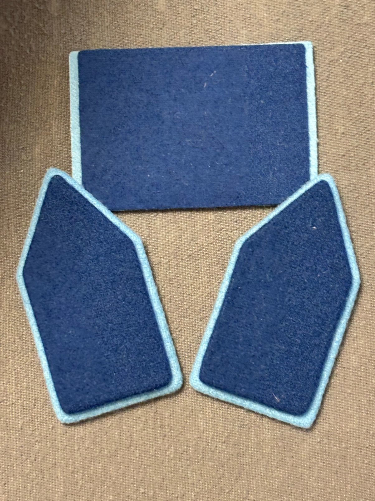 Setje nieuw huzaren prinses catarina Amalia, Verzenden, Landmacht, Nederland, Embleem of Badge