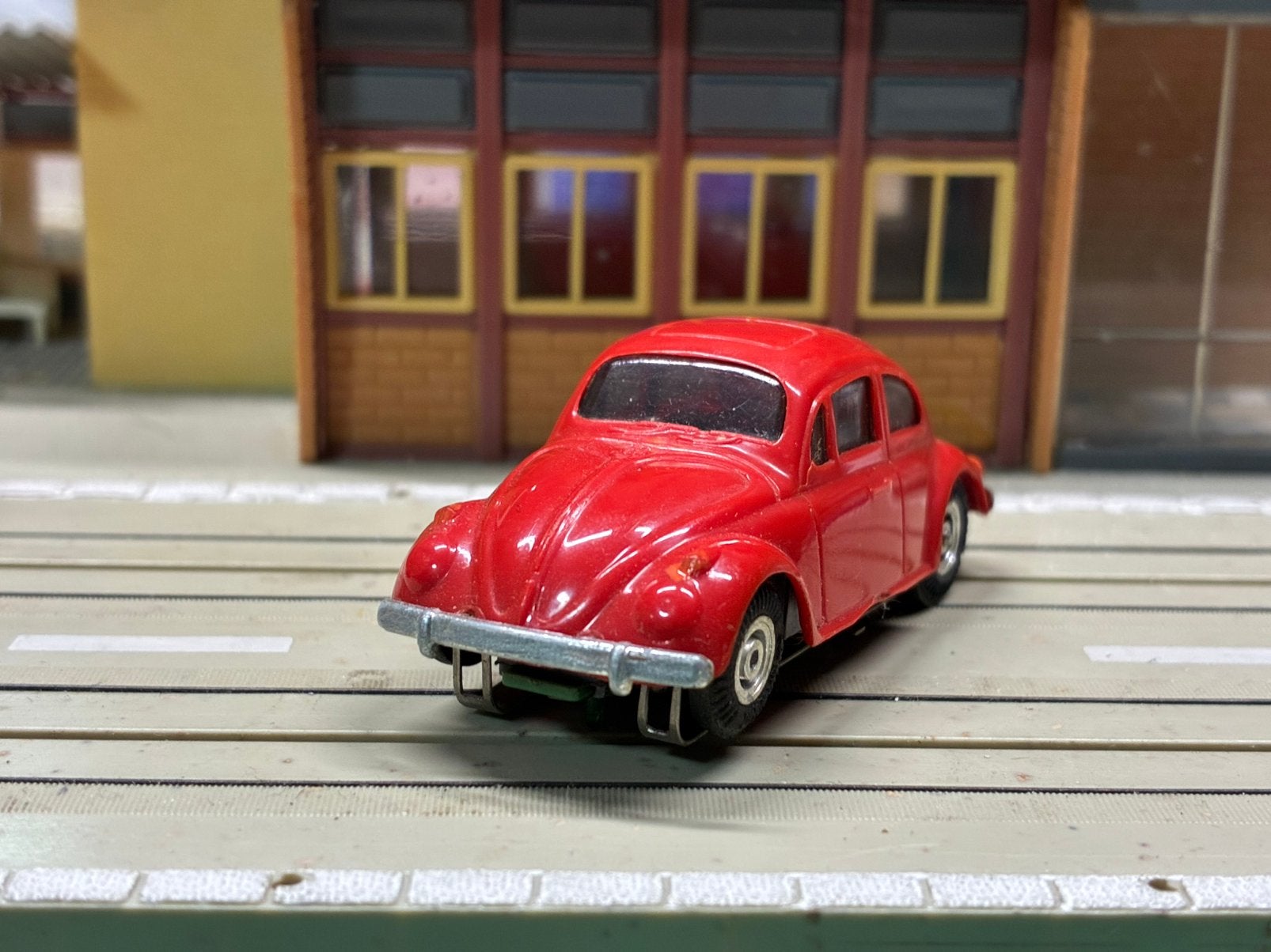 Faller AMS Volkswagen Kever rood type 4 met vlakanker F4, Ophalen of Verzenden, Nieuw, Elektrisch, Overige merken