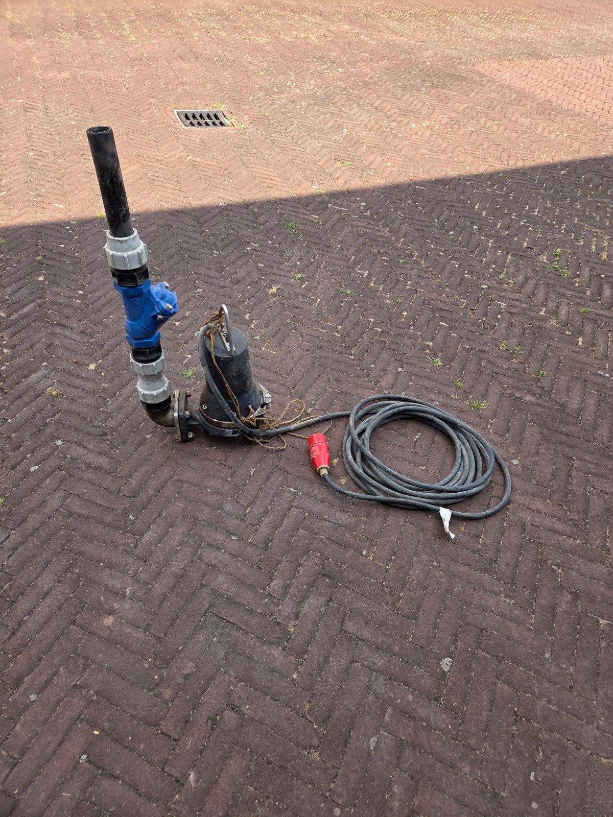 Zware professionele dompelpomp 380V Grundfos SEG.40.15.2.50, Ophalen, Zo goed als nieuw, Elektrisch, Dompelpomp