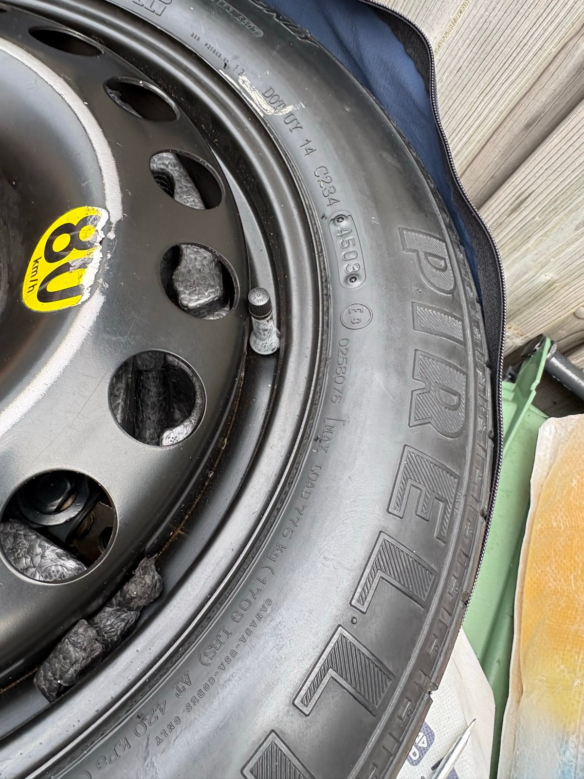 Pirelli reservewiel 17 inch met hoes, Ophalen of Verzenden
