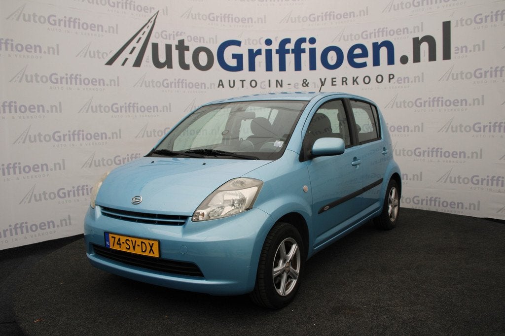 Daihatsu Sirion 2 1.3-16V Comfort nette 5-deurs automaat, Stof, Gebruikt, 31 €/maand, 4 cilinders