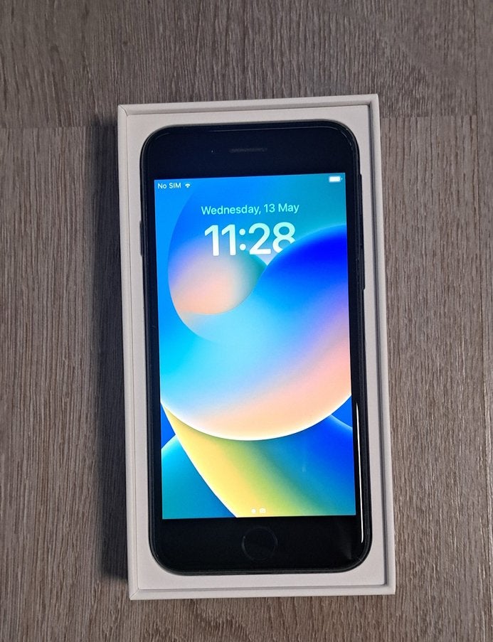 iPhone SE 2022 64GB, Ophalen, Zwart, Zo goed als nieuw, 64 GB