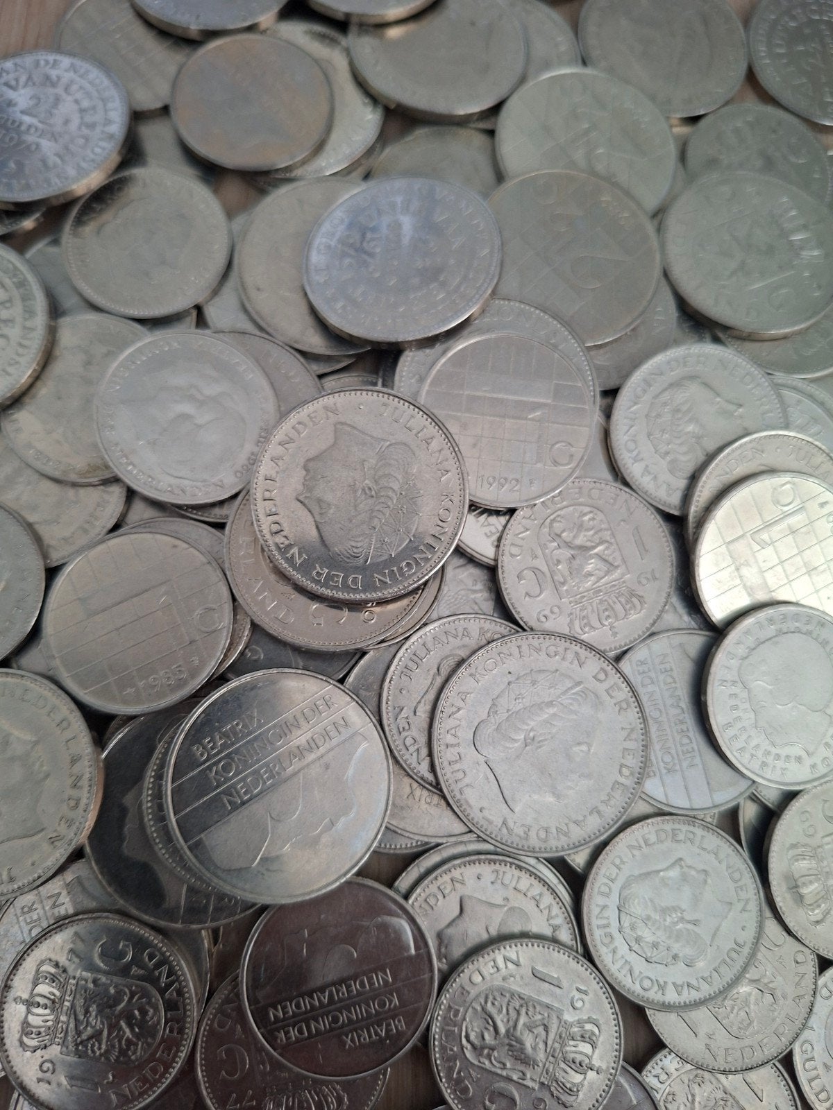 ongeveer 1 kilo guldens (geen zilver), Postzegels en Munten, Ophalen of Verzenden, Koningin Juliana