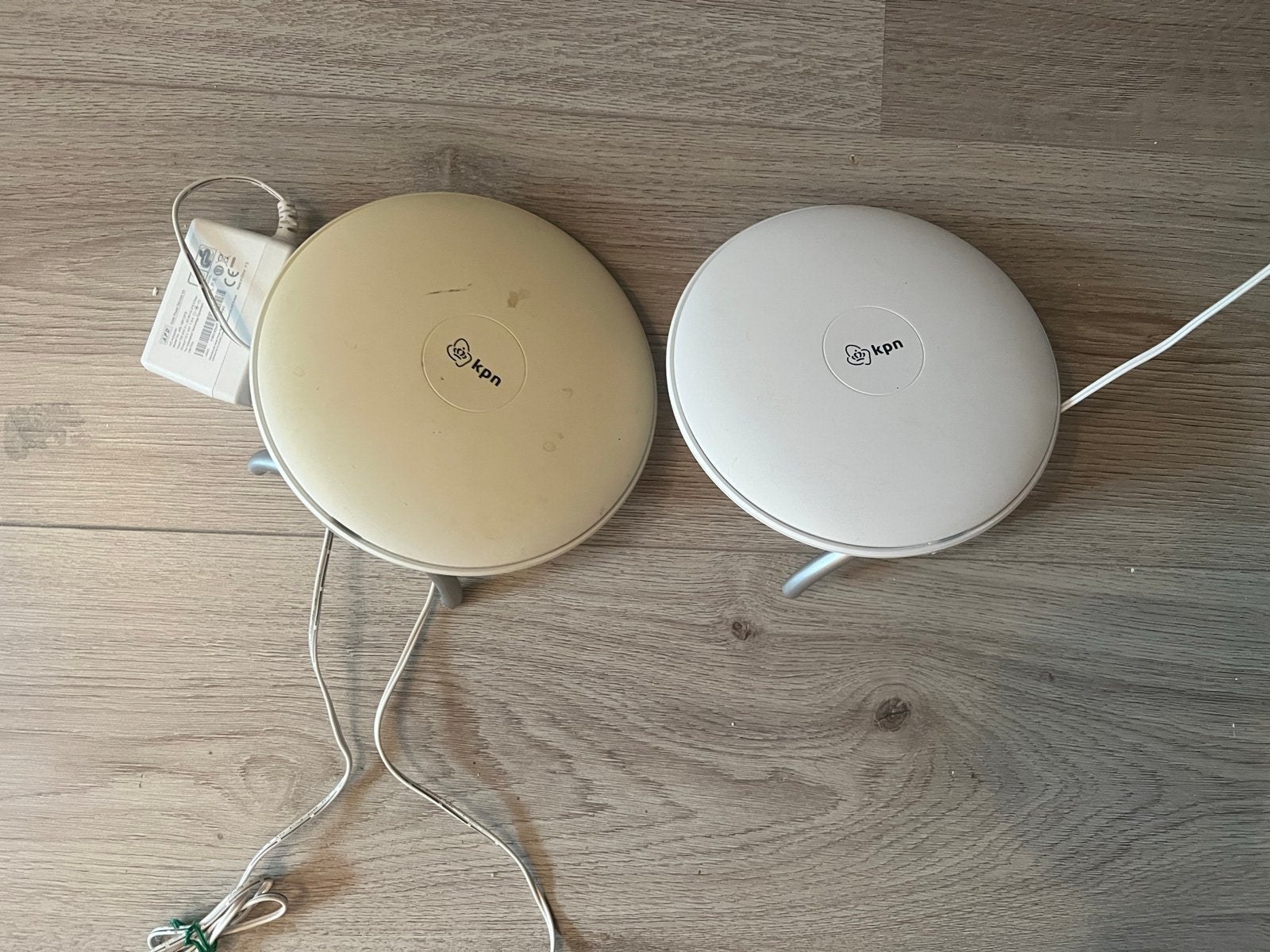 KPN SuperWifi punten (2 stuks), Ophalen, Gebruikt, Router