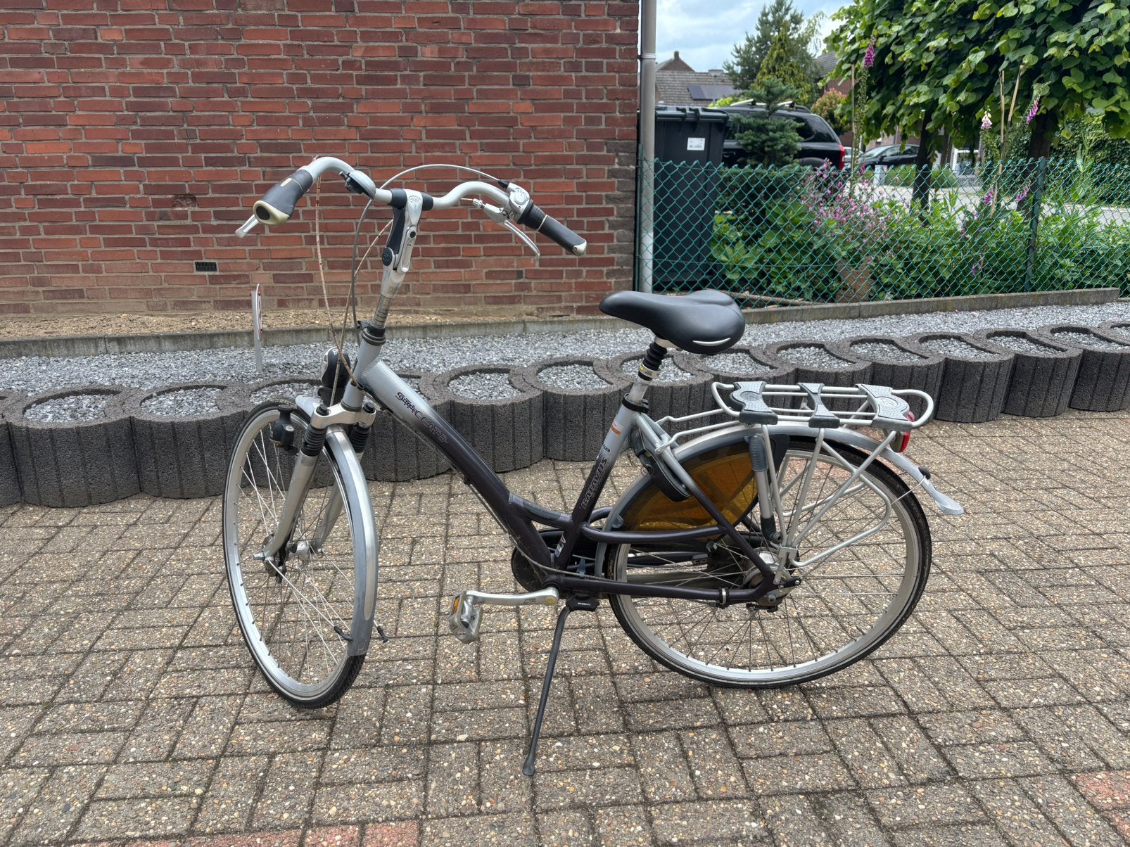 Damesfiets 28 inch, Fietsen en Brommers, Fietsen | Dames | Damesfietsen, Ophalen, Zo goed als nieuw, Overige merken