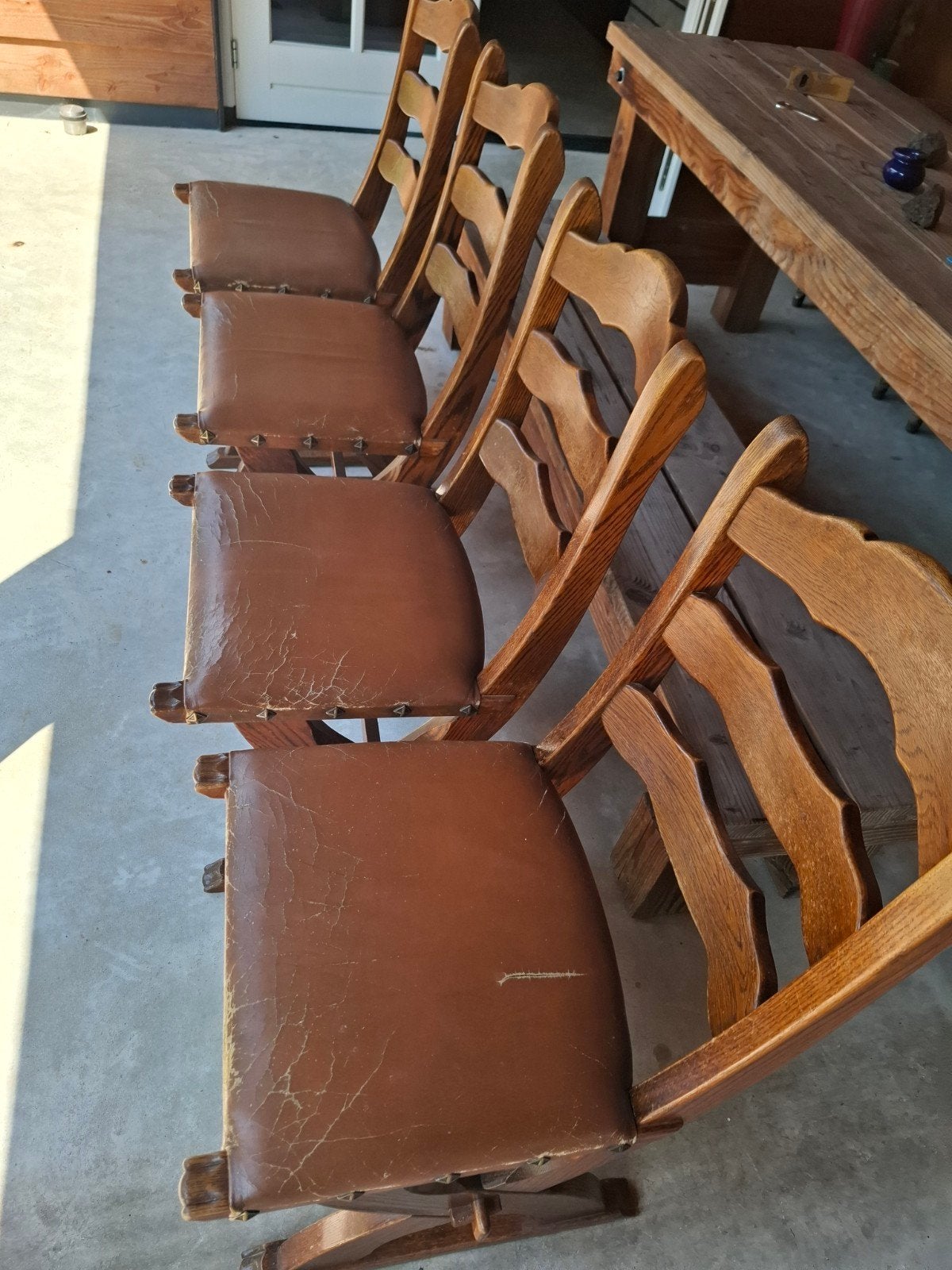 6 Eiken stoelen, Ophalen, Bruin