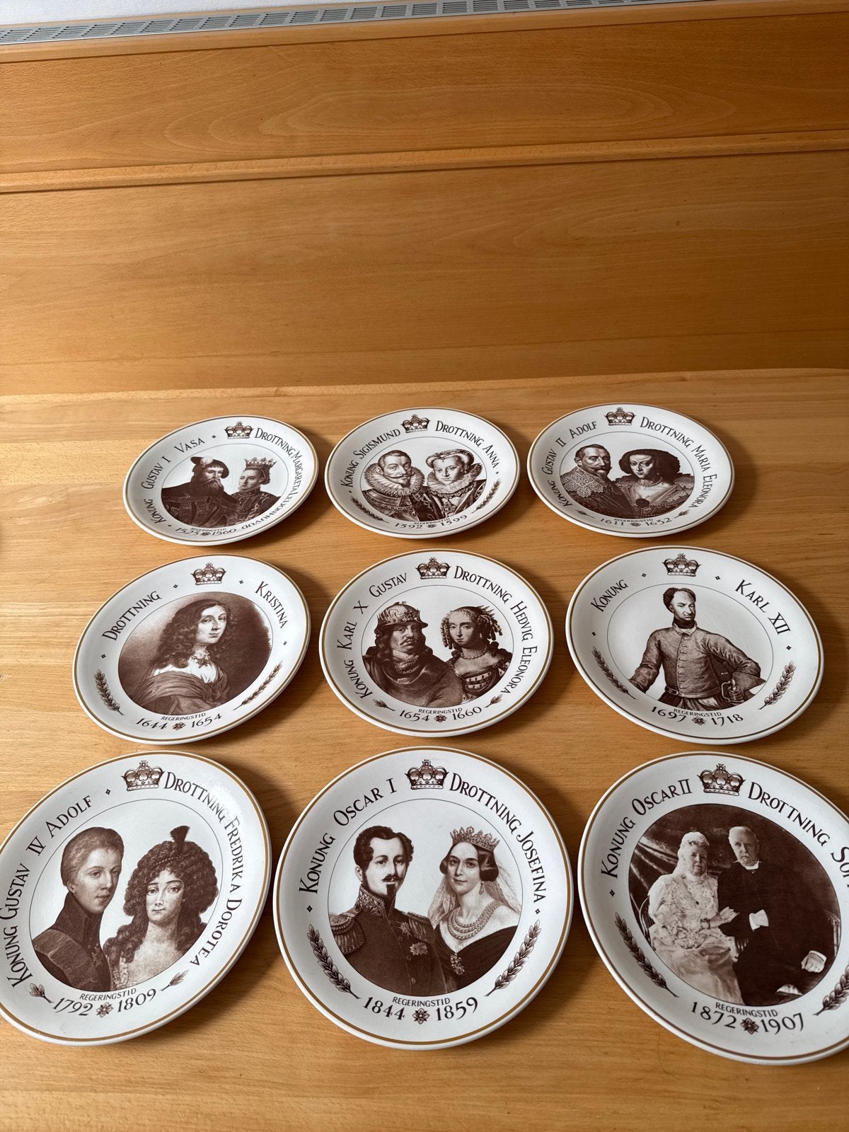 Set van 9 Zweedse Koningsparen Herdenkingsborden, Ophalen of Verzenden