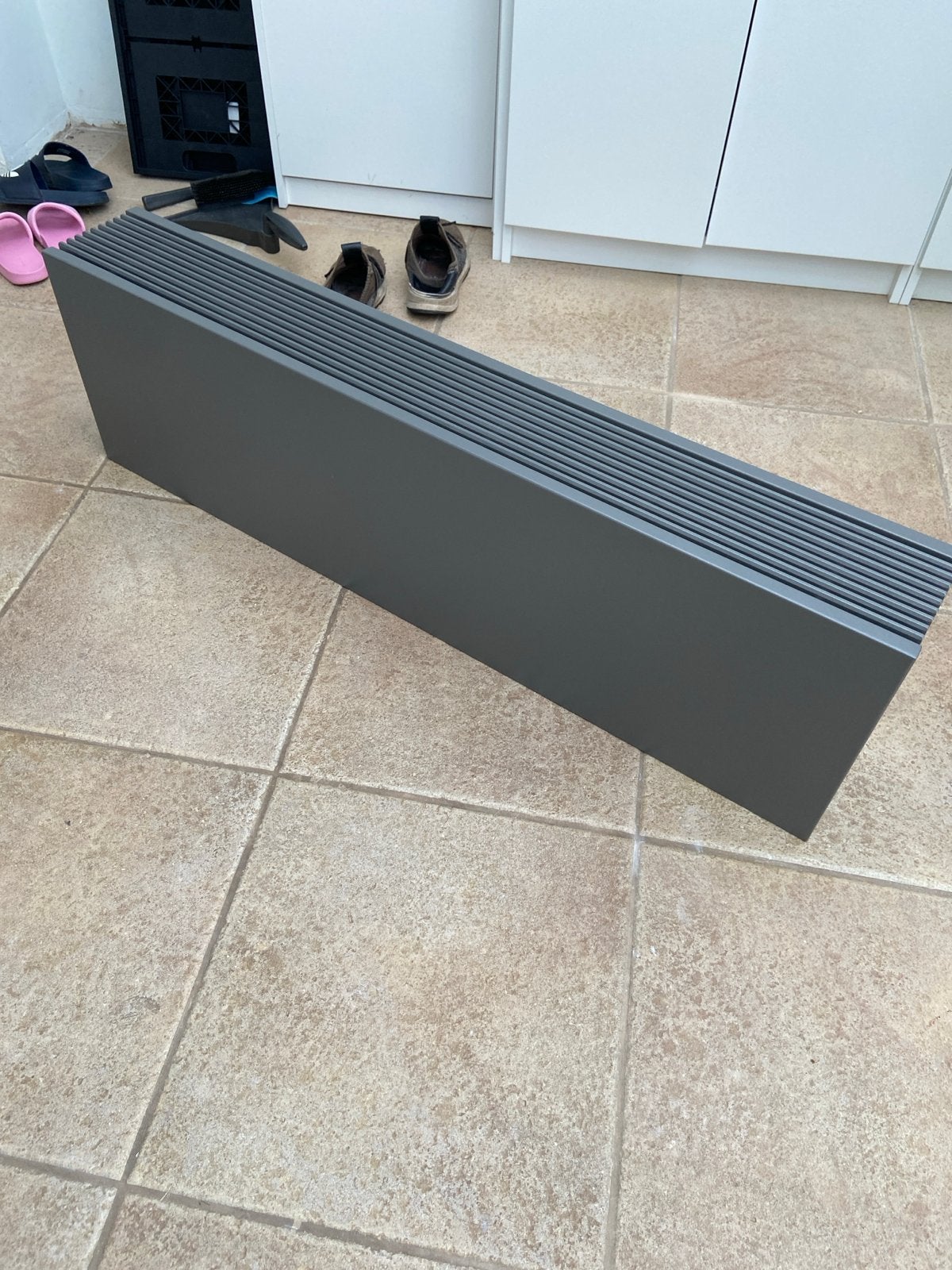 Jaga Low-H2O radiator met thermostaatkraan/voetventielen, Doe-het-zelf en Verbouw, Ophalen, 30 tot 80 cm, Gebruikt, Hoog rendement (Hr)