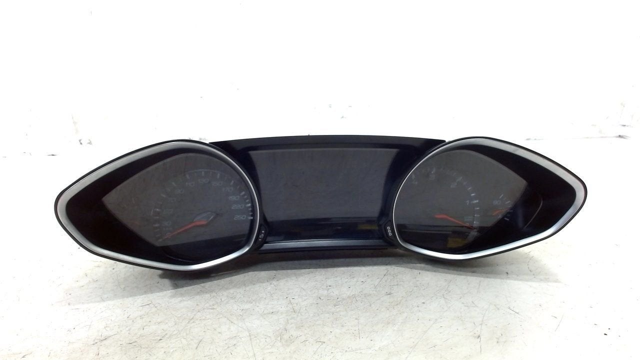 Cockpit Peugeot 308, Onderdelen@venauto.nl, Van der Ven Autorecycling B.V., Gebruikt, Ettenseweg 76, 4706 PB Roosendaal, The Netherlands