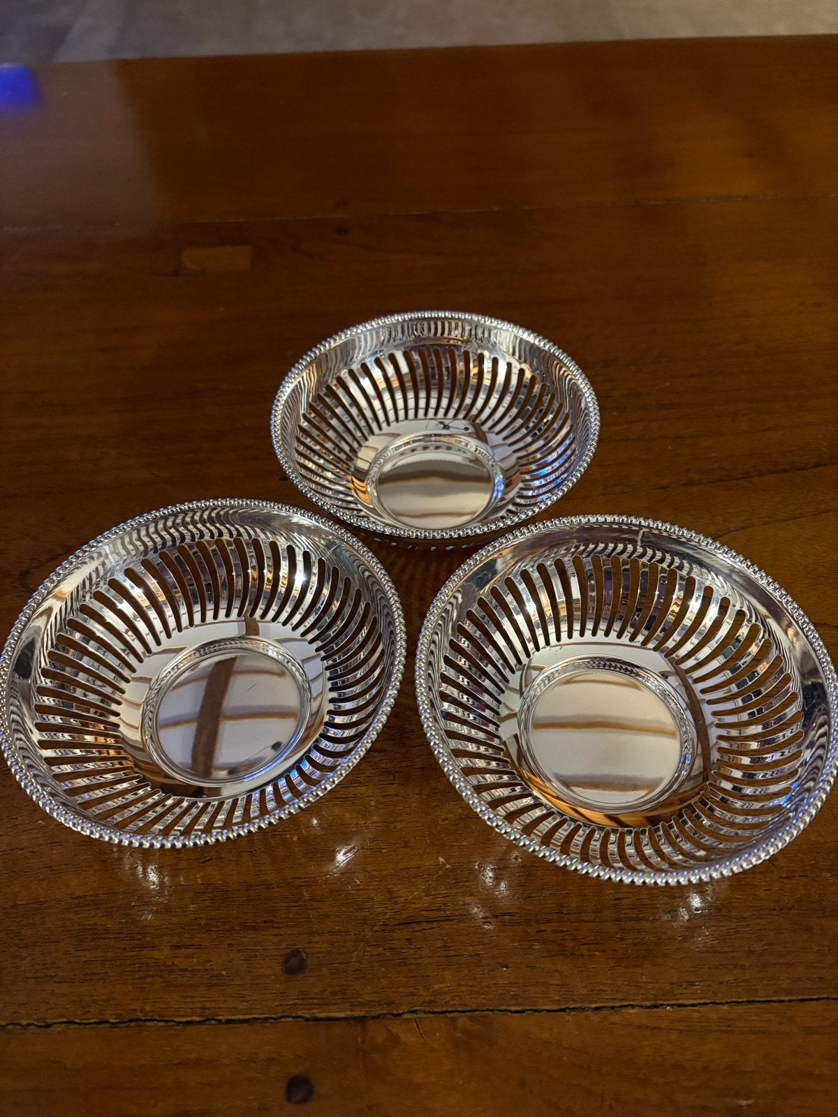 Set van 3  verzilverde mandjes, Antiek en Kunst, Ophalen, Zilver