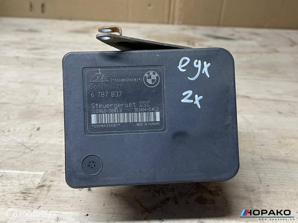ABS pomp BMW 3 serie E90 E91 E92 E93 | 6787837, Gebruikt, Einsteinlaan 5 rijswijk, Bmw, Ophalen of Verzenden
