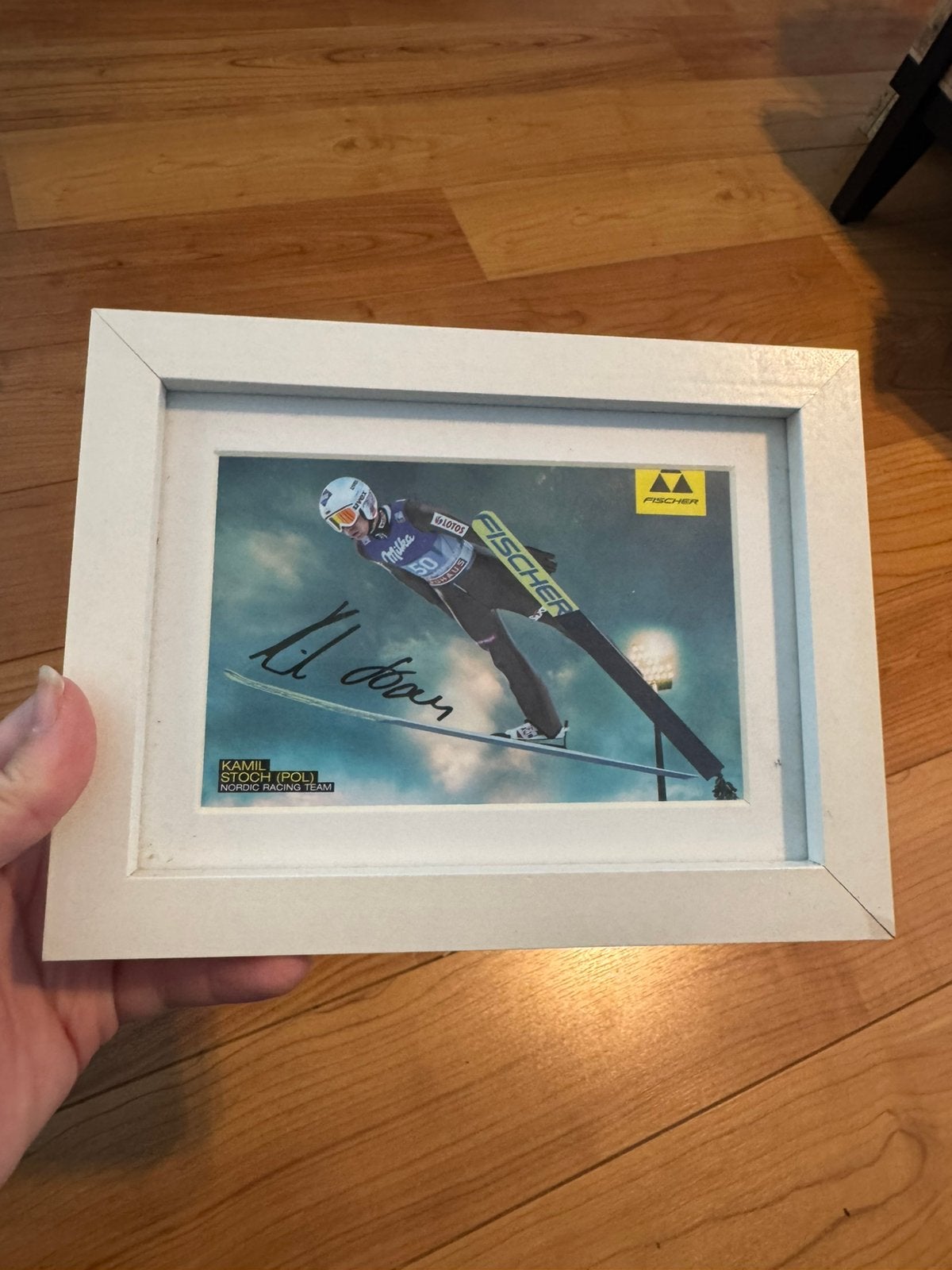 gesigneerde fotokaart Poolse schansspringer Kamil Stoch., Ophalen of Verzenden, Hout, Minder dan 50 cm