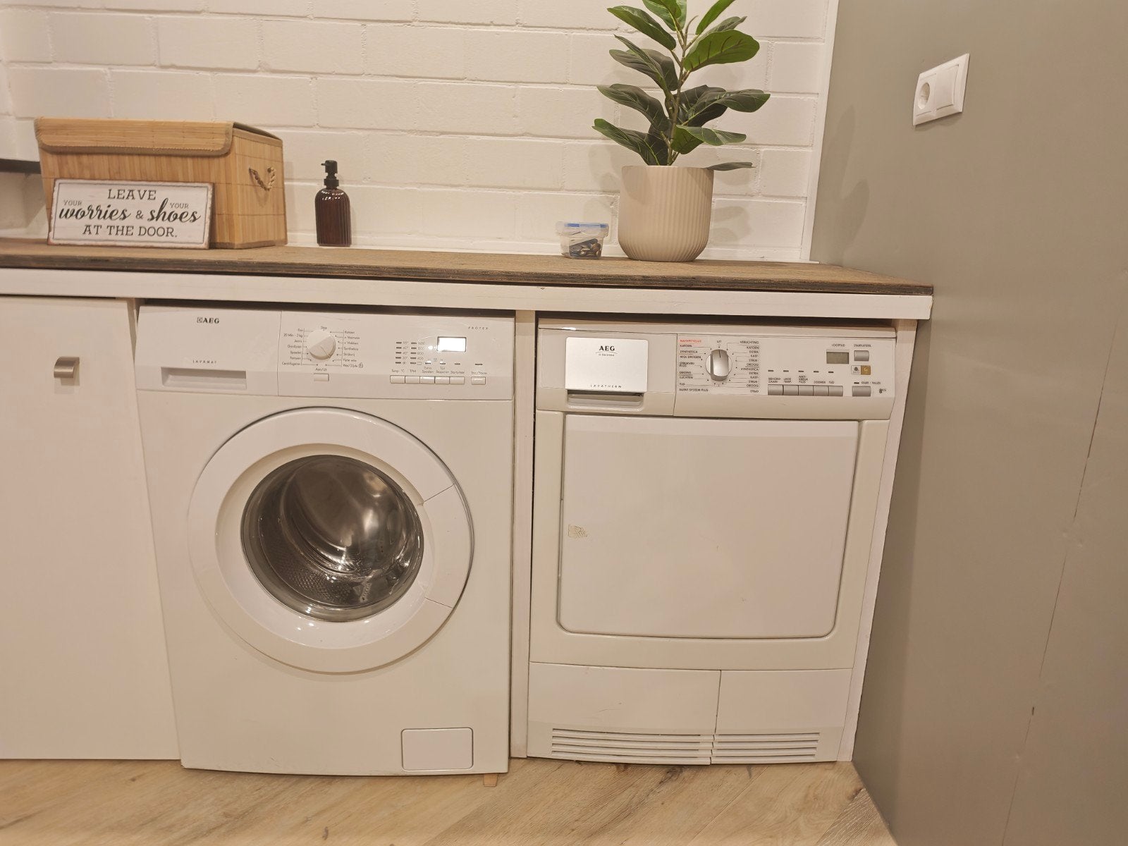AEG Lavamat wasmachine + AEG Lavatherm droger 8kg — set, Witgoed en Apparatuur, Ophalen, Gebruikt, 85 tot 90 cm