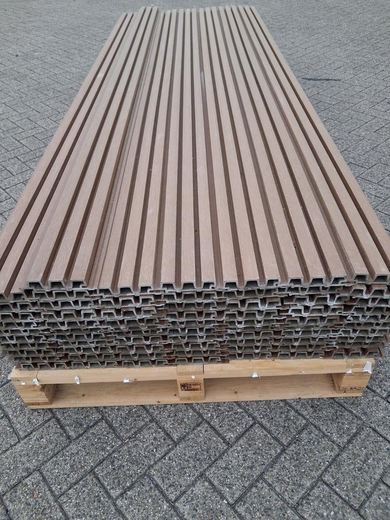 Mooie partij weo35 teak fiberdeck., Tuin en Terras, Palen, Balken en Planken, Ophalen, Nieuw, 250 cm of meer, Planken