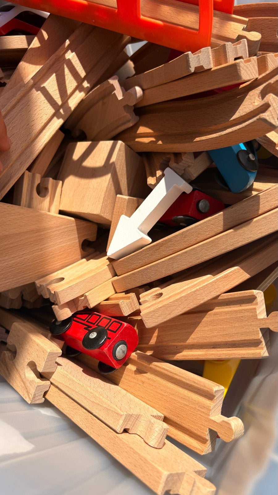 Grote collectie houten treinspoor met accessoires, Kinderen en Baby's, Speelgoed | Houten speelgoed, Ophalen, Zo goed als nieuw
