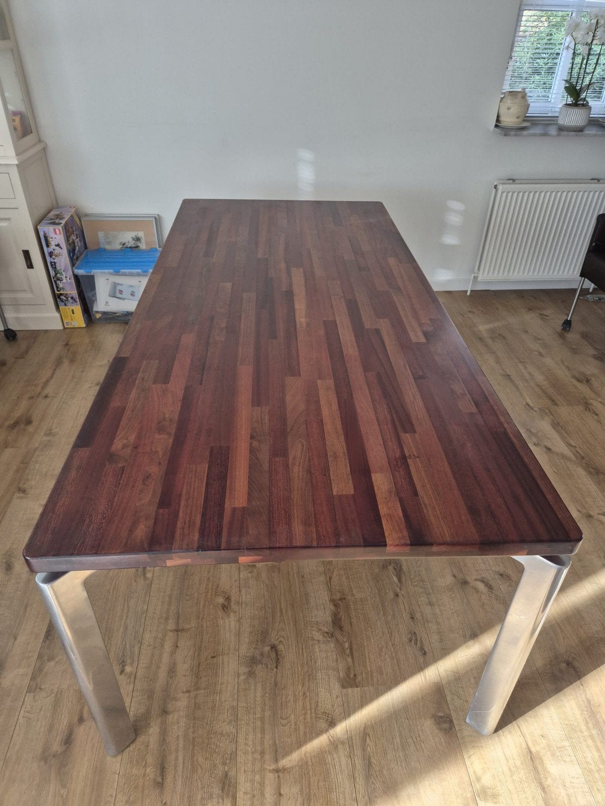 Leolux Nell eettafel 220 x 100, Ophalen, Rechthoekig, 200 cm of meer, 50 tot 100 cm