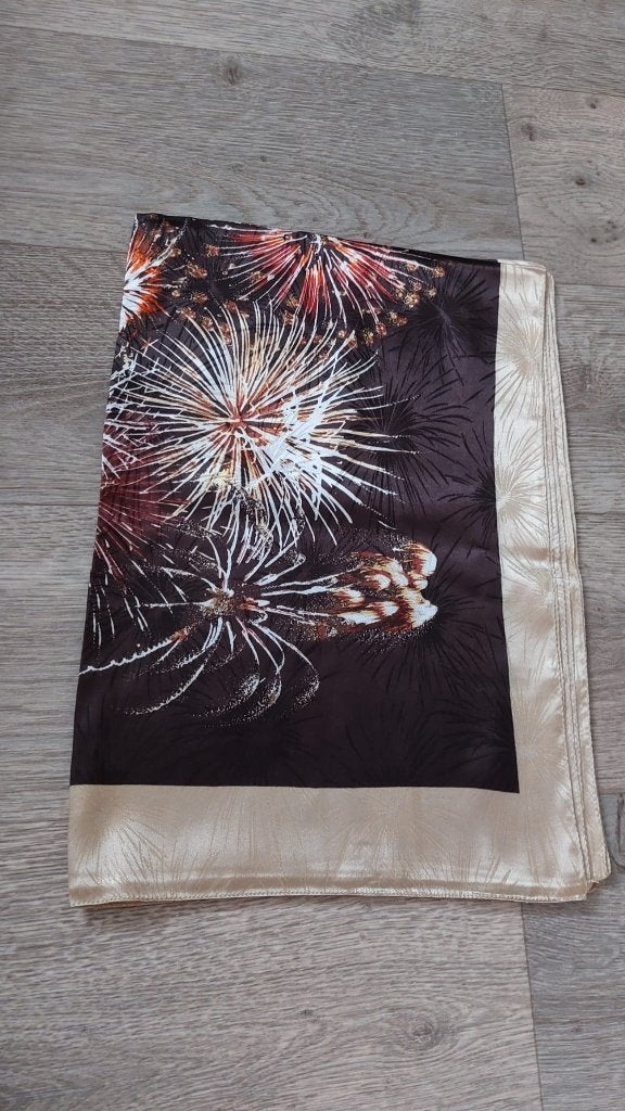 Sjaal, Kleding | Dames, Mutsen, Sjaals en Handschoenen, Ophalen of Verzenden, Nieuw, Maat 46/48 (XL) of groter, Sjaal