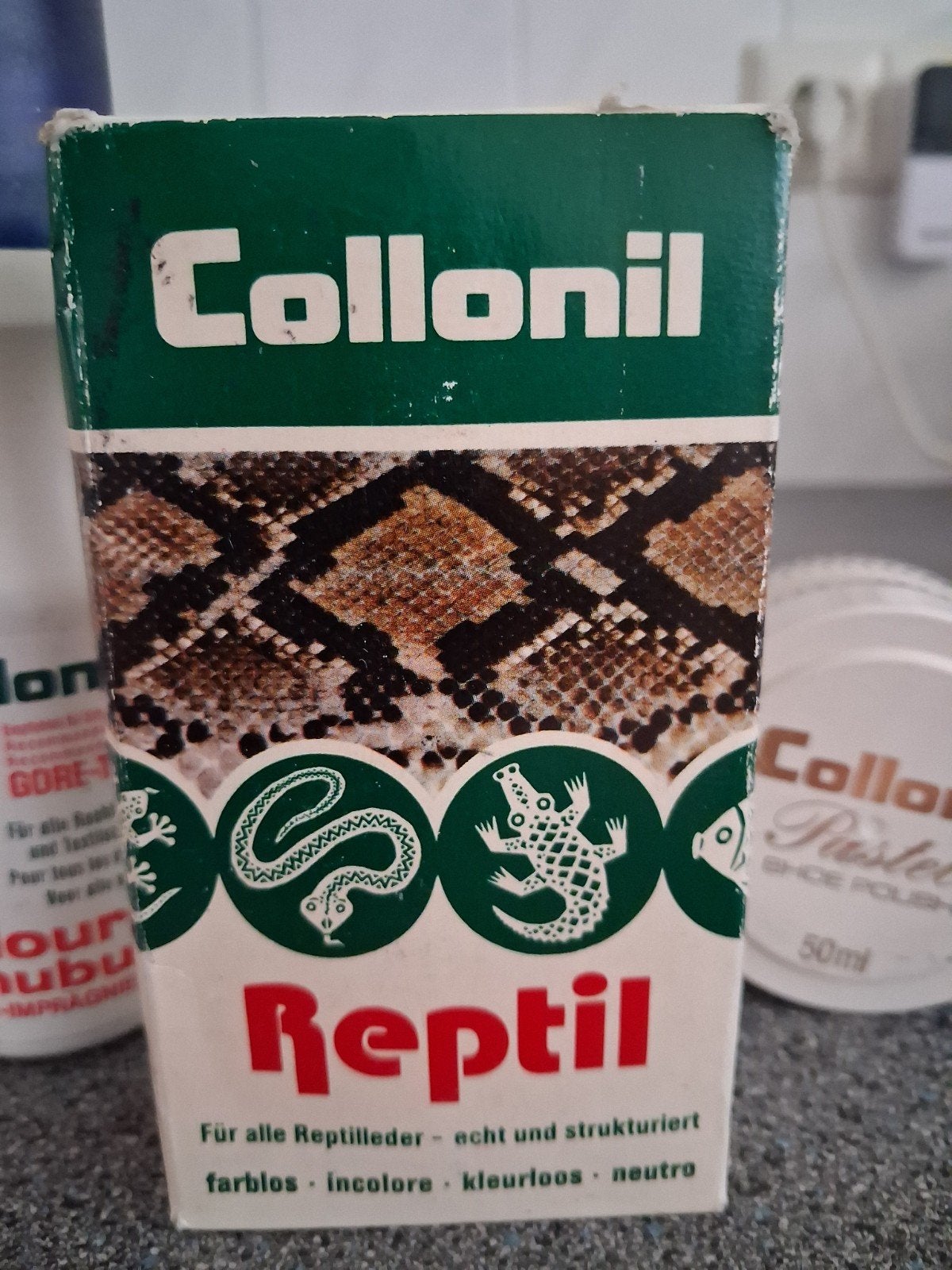 RETRO COLLONIL SCHOENPOETSMIDDELEN PURE NOSTALGIE !, Verzamelen, Ophalen of Verzenden, Huis en Inrichting