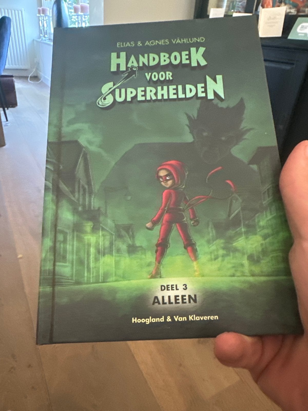 Handboek voor Superhelden - Deel 3: Alleen, Ophalen, Zo goed als nieuw, Fictie