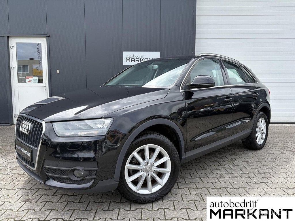 Audi Q3 2.0 TFSI Quattro Pro Line S-Tronic Camera / Trekhaak, Auto's, Audi, Euro 5, Stof, Gebruikt, Zwart