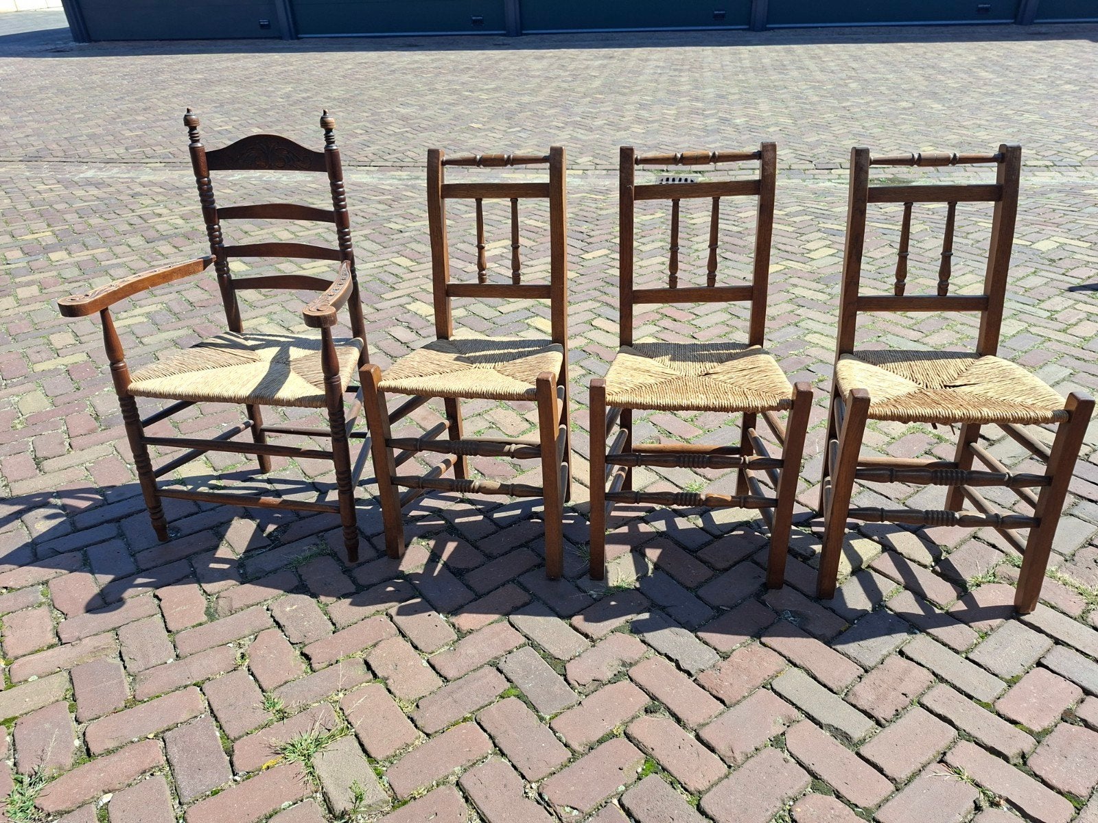 eetkamerstoelen rieten zitting set 4 stuks, Ophalen, Bruin, Vier