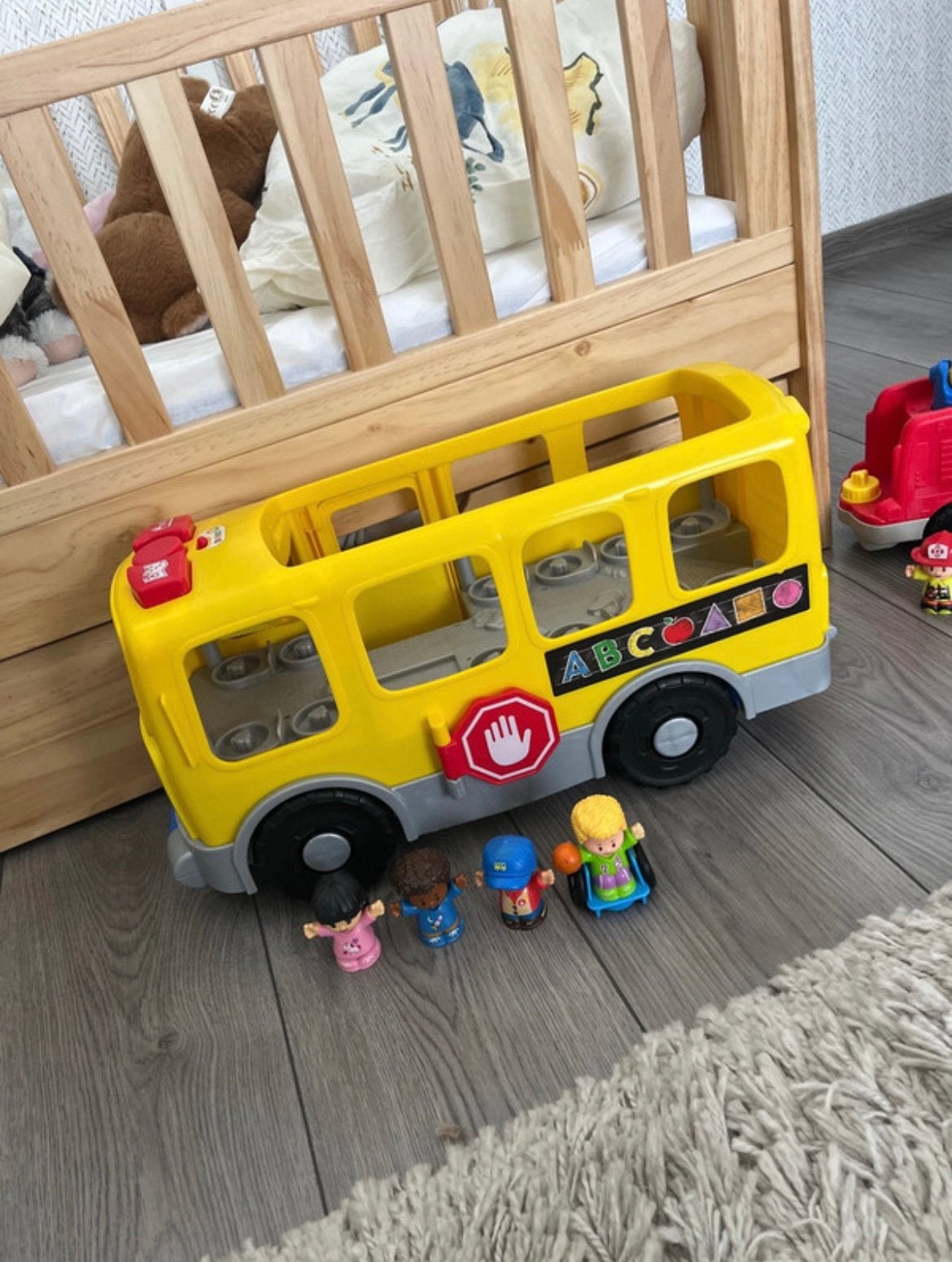 Fisher price little peiple grote schoolbus, Kinderen en Baby's, Speelgoed | Fisher-Price, Ophalen of Verzenden, Zo goed als nieuw
