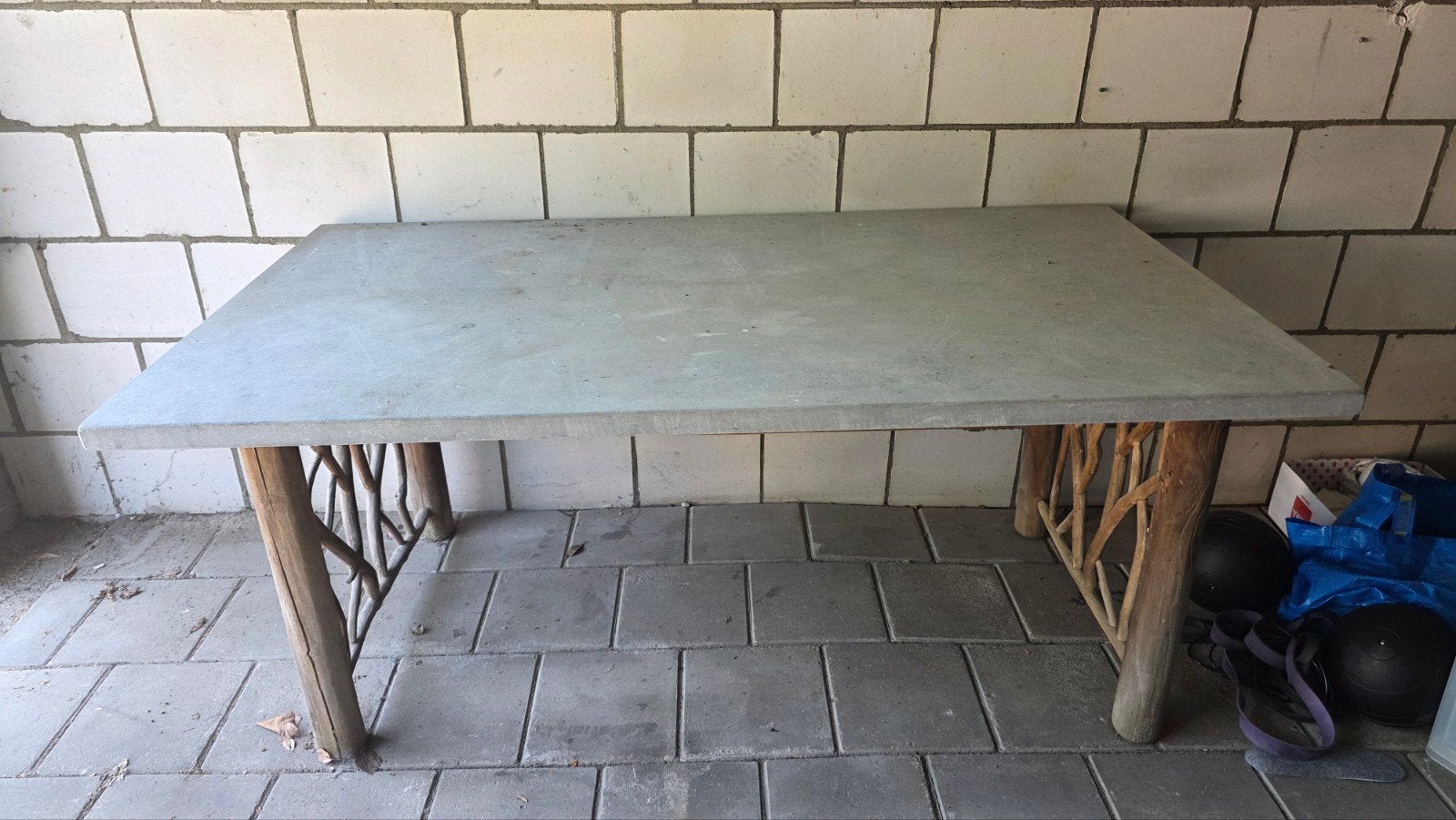 Betonnen tuintafel - 180x100 cm - stevig blad, Ophalen of Verzenden, Gebruikt, Rechthoekig, Overige materialen
