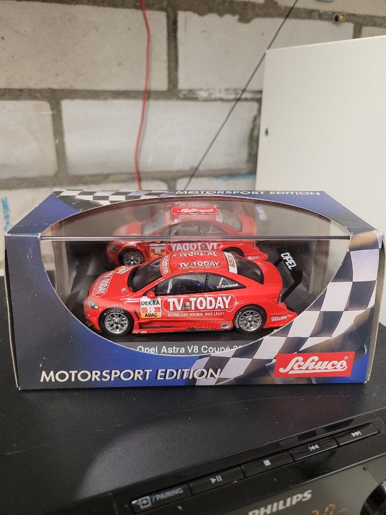 opel astra V8 coupe schuco 1:43 Dumbreck, Hobby en Vrije tijd, Modelauto's | 1:43, Ophalen of Verzenden, Zo goed als nieuw, Auto