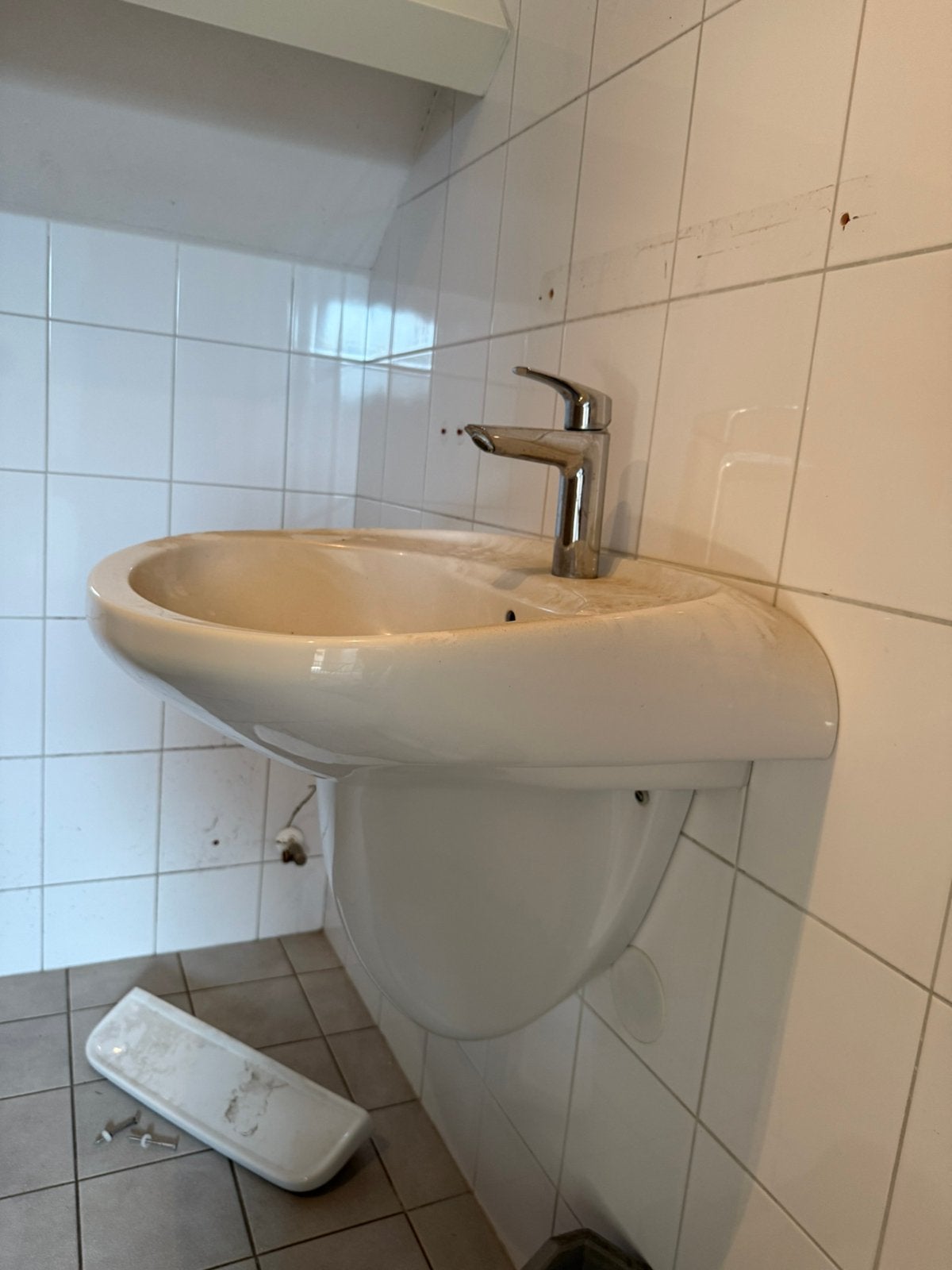 Wastafel, Ophalen, Gebruikt