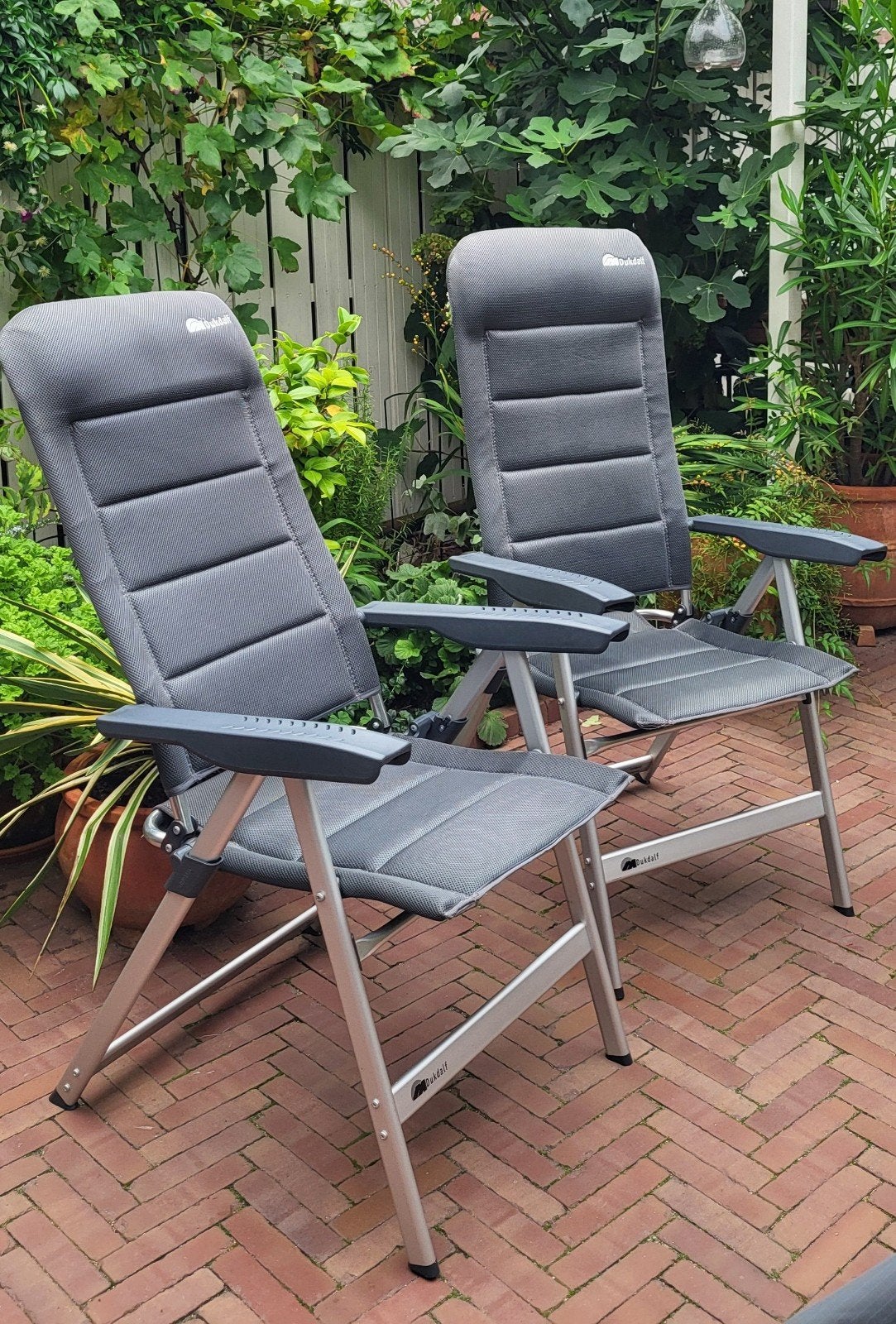 2 dukdalf brillante stoelen als nieuw, Ophalen, Zo goed als nieuw, Campingstoel