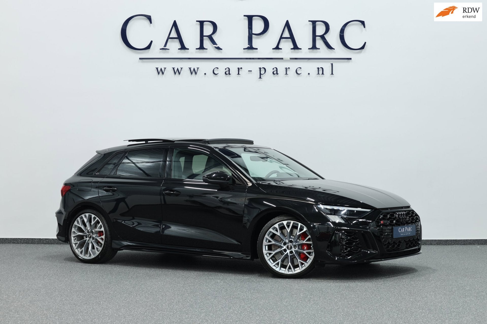 Audi RS3 Sportback 2.5 TFSI quattro 400+PK MATRIX-LED/VIRTUA, Auto's, Automaat, Gebruikt, RS3, Zwart