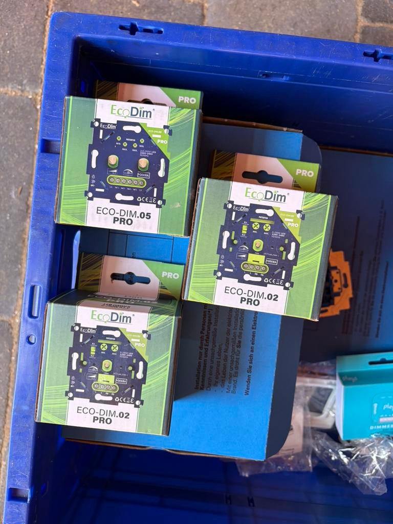 Diverse elektra stopcontacten wandcontactdozen, Ophalen of Verzenden, Nieuw, Overige typen