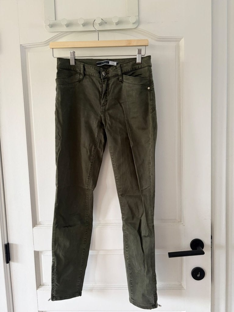 Broek Sportmax Code Groen Super skinny Maat 26, Ophalen of Verzenden, Sportmax, Maat 34 (XS) of kleiner, Lang