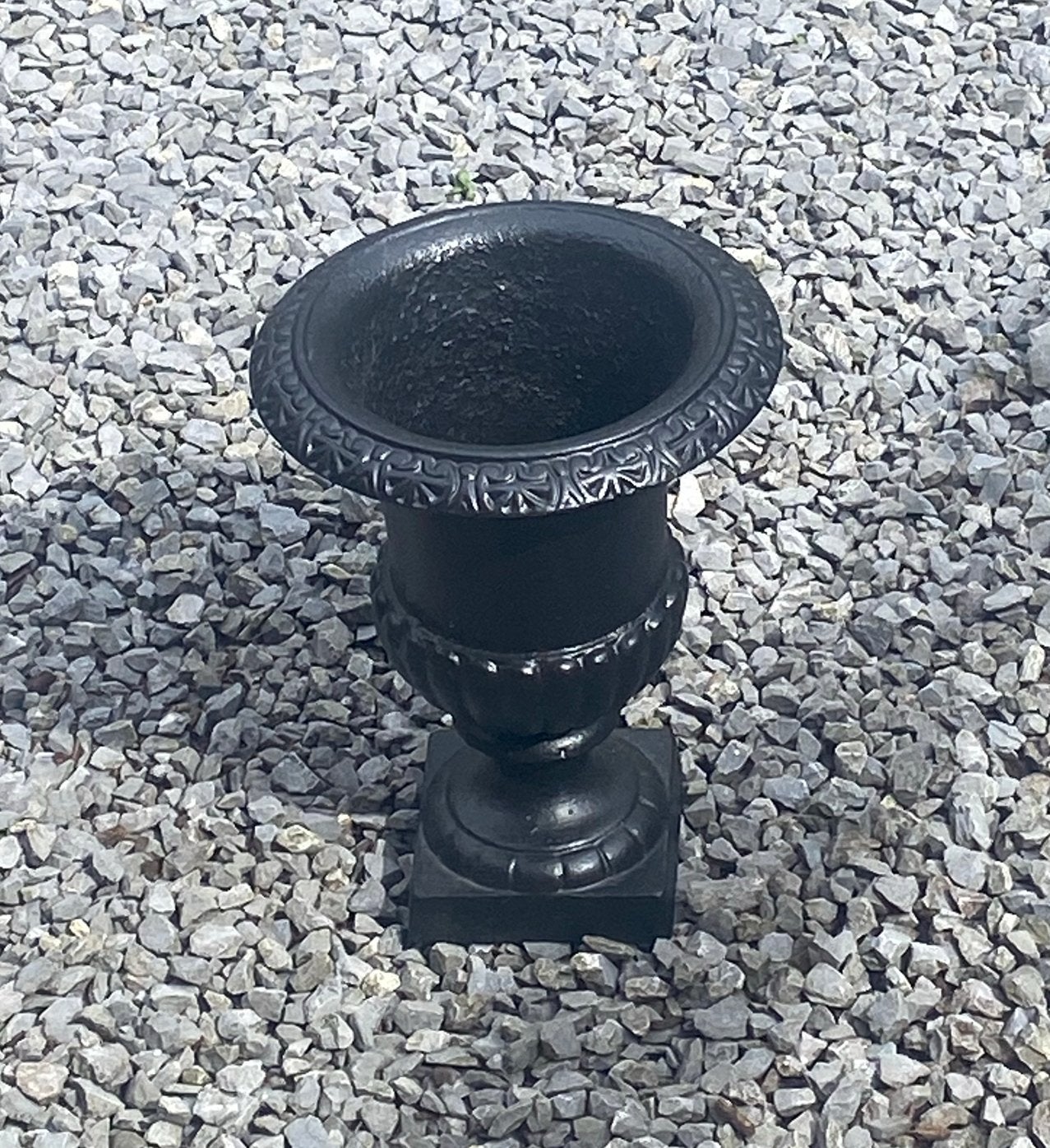 Bloempot op sokkel, gietijzer, Frans design, zwart, IZGST, Tuin en Terras, Rond, Ophalen of Verzenden, Zo goed als nieuw, Metaal