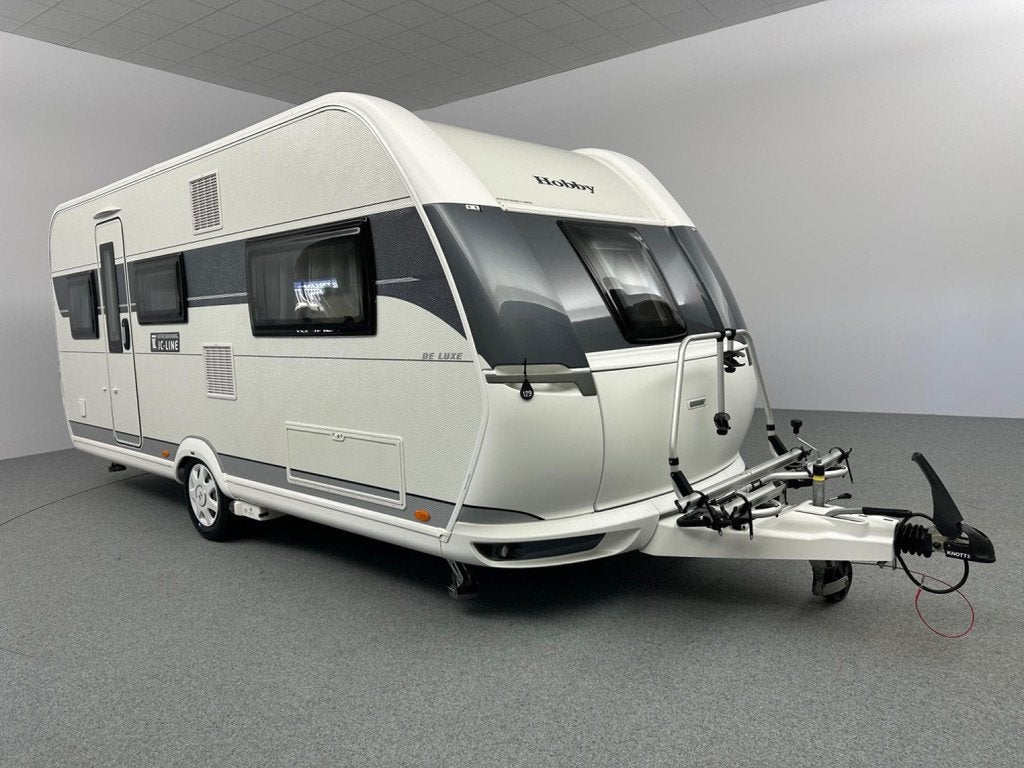 Hobby De Luxe 495 UL Mover Fietsendrager, Hordeur, Rondzit, Hobby, Bedrijf