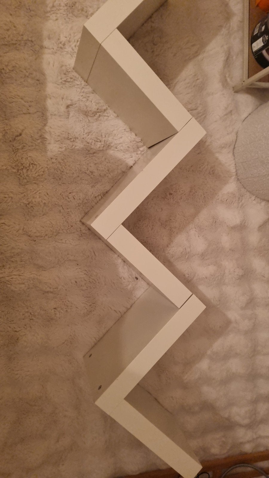 Witte zigzag wandplank, Ophalen, Gebruikt