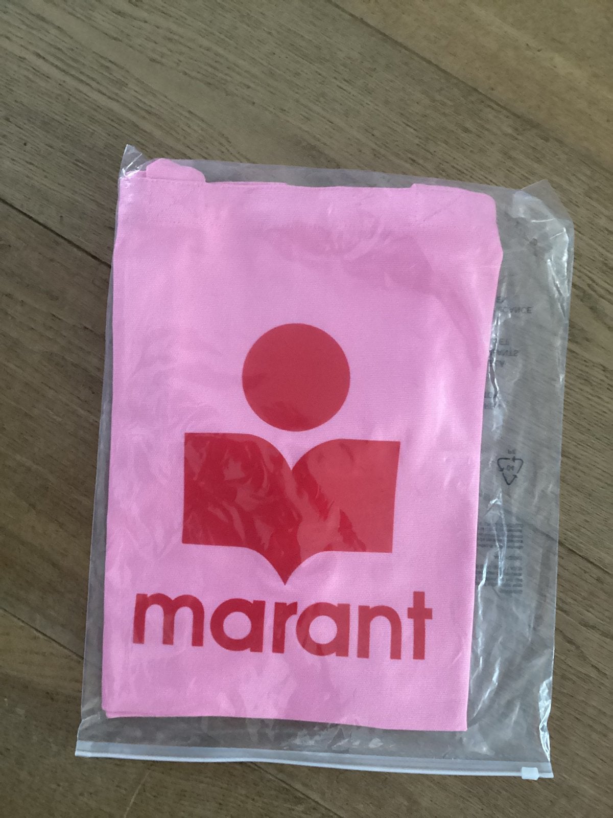 Isabelle Marant tas, Ophalen, Zo goed als nieuw, 10 inch, Bescherming voor- en achterkant