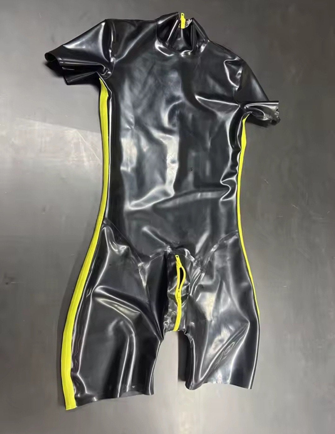 Mooie Bodysuit Kort Model
Met Rits, tm XXL, Kleding | Heren, Verzenden, Nieuw