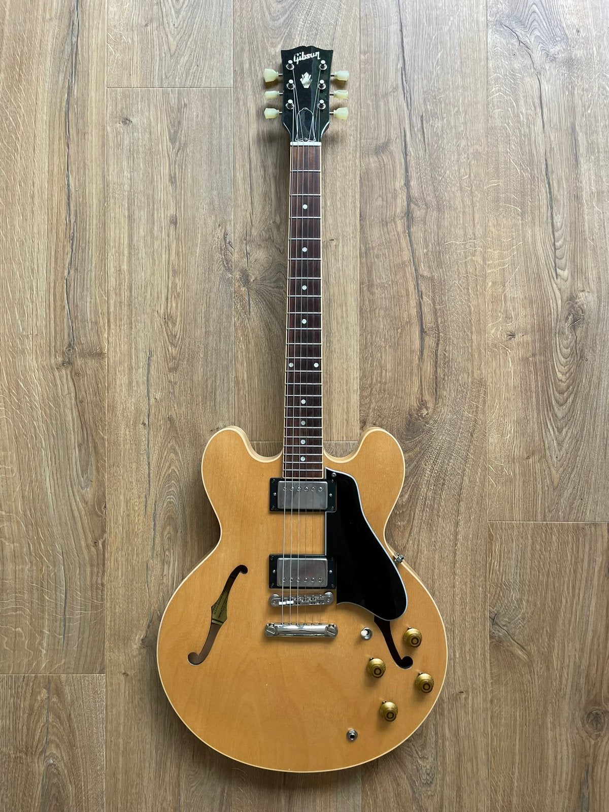 Gibson ES-335 NA ThroBak, Ophalen of Verzenden, Zo goed als nieuw, Hollow body, Gibson